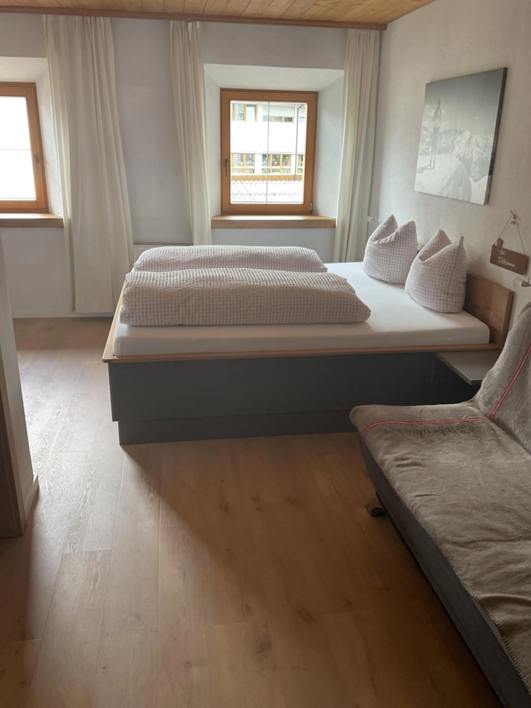 Bed in Landgasthof Dorfstadl