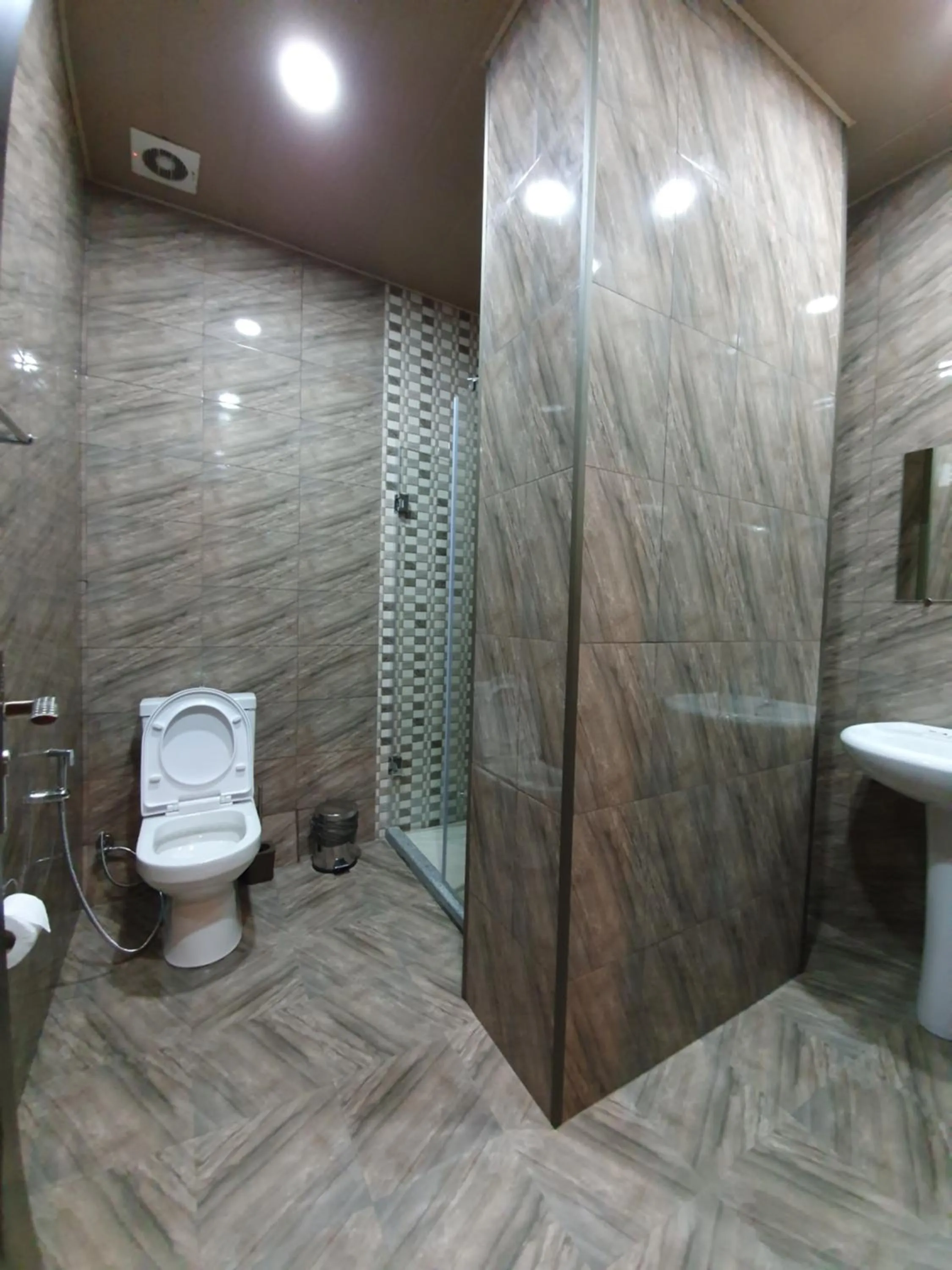 Shower in Hotel Soft