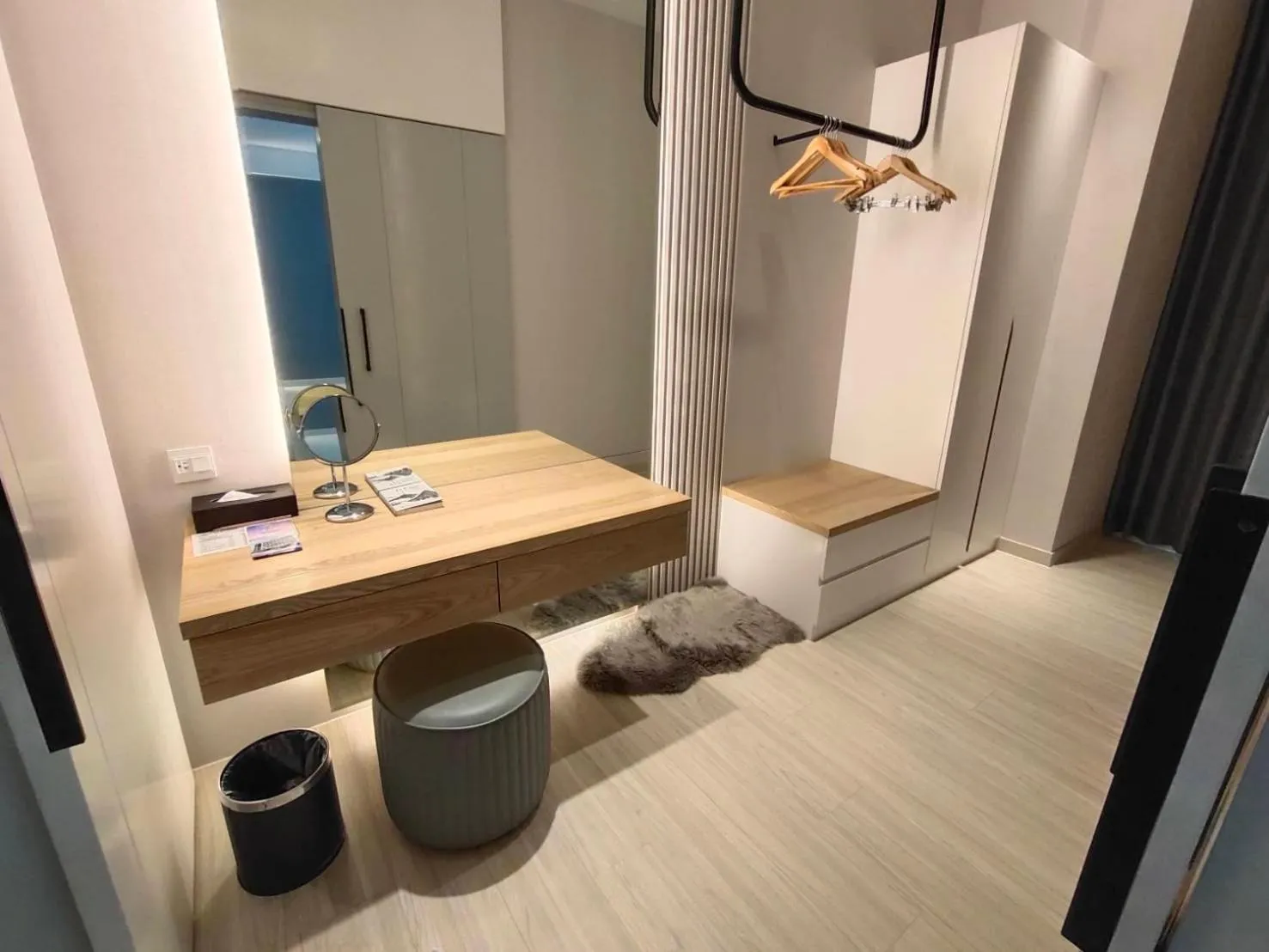 wardrobe in Rice Resort Hotel