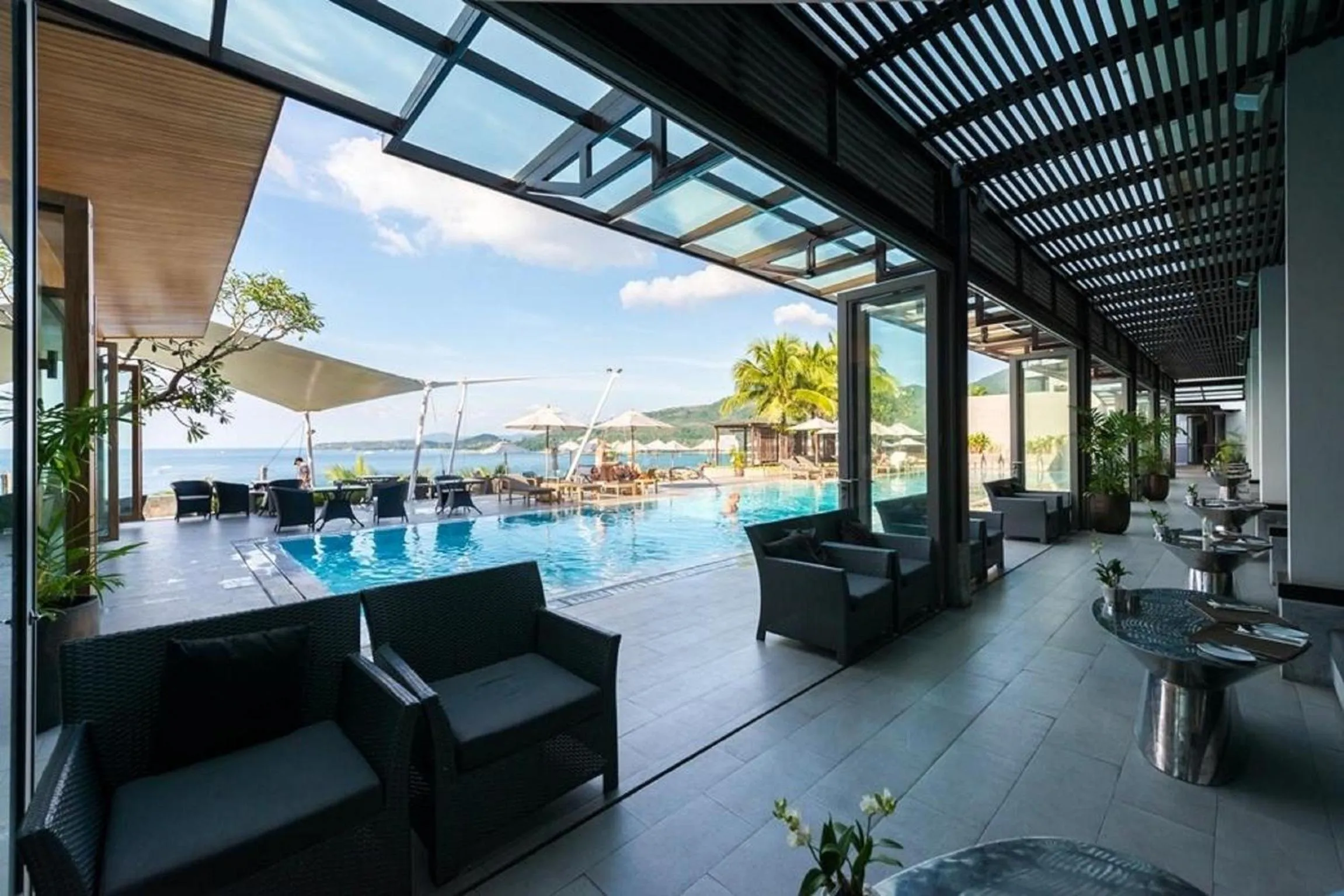 Lounge or bar in Cape Sienna Phuket Gourmet Hotel & Villas - SHA Extra Plus
