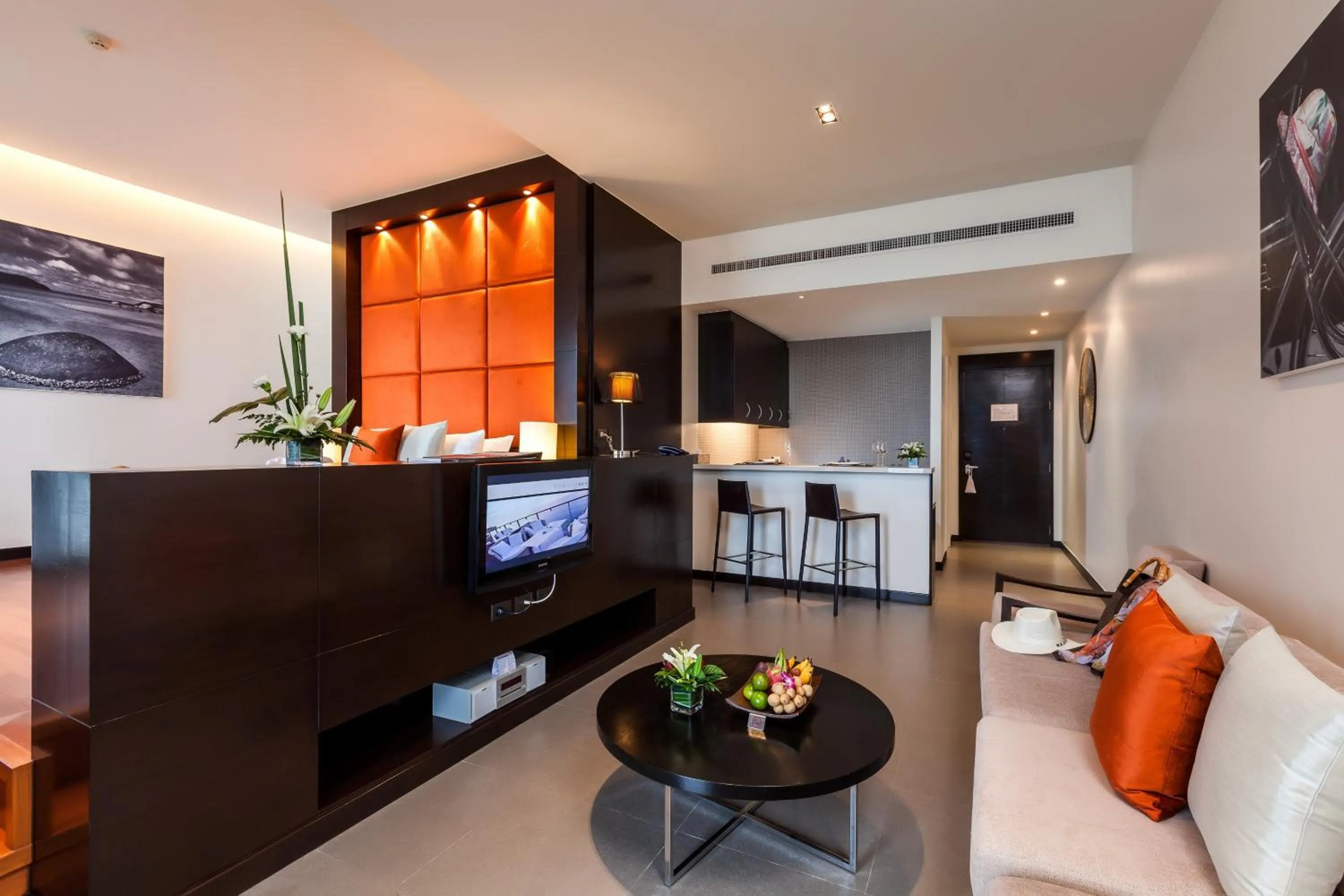 Living room in Cape Sienna Phuket Gourmet Hotel & Villas - SHA Extra Plus