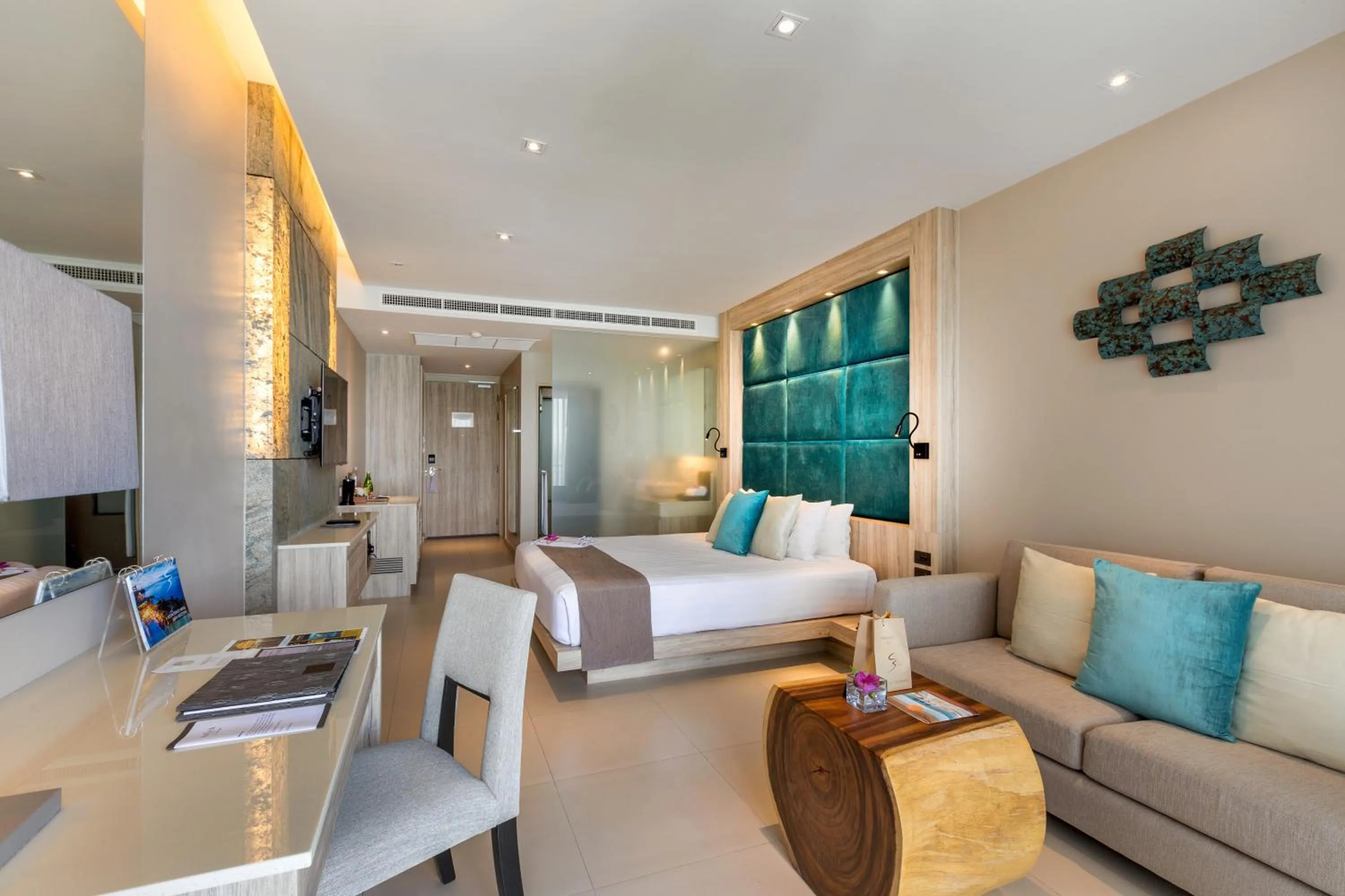 Decorative detail, Bed in Cape Sienna Phuket Gourmet Hotel & Villas - SHA Extra Plus