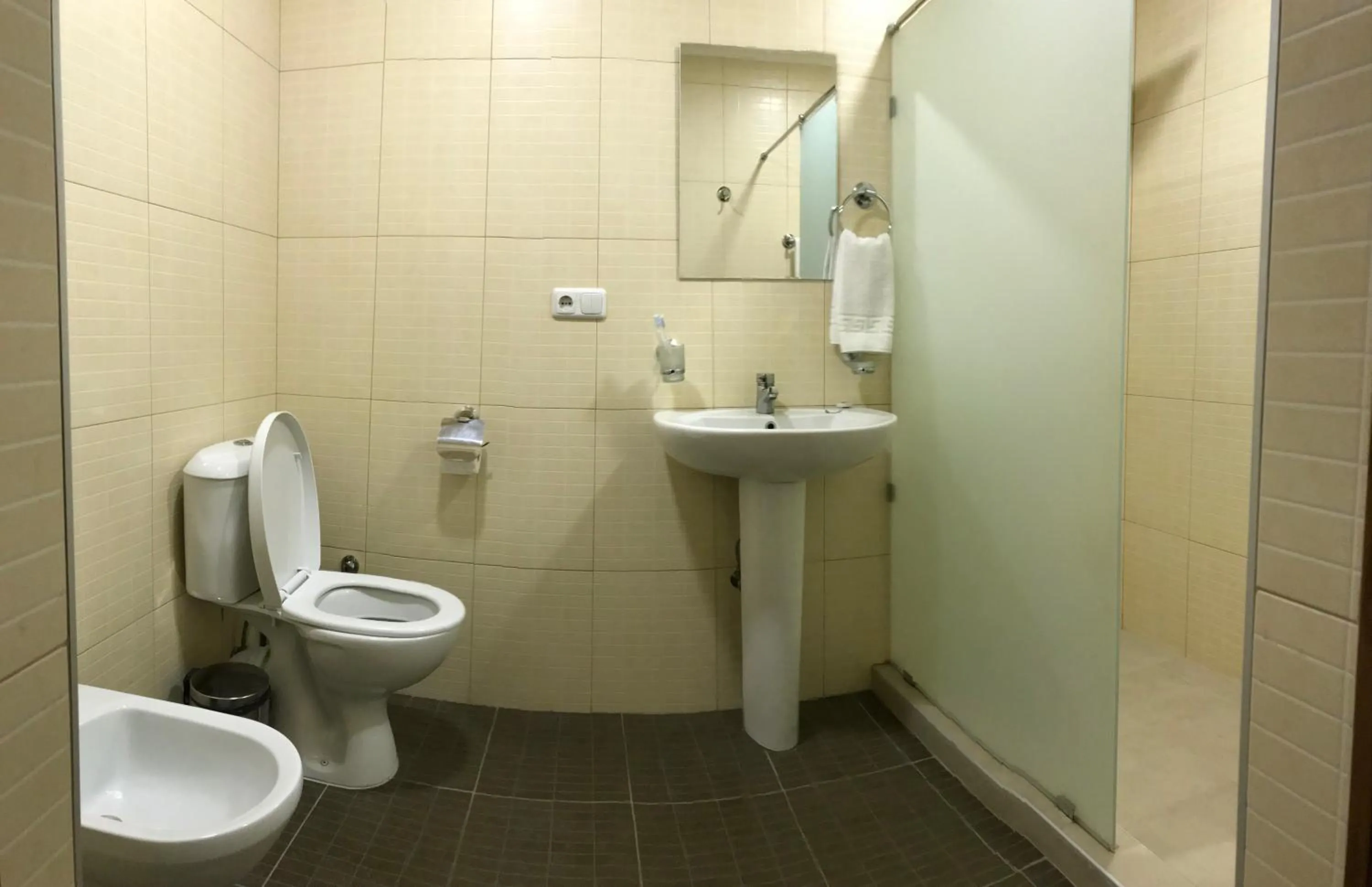 Bathroom in Family Hotel