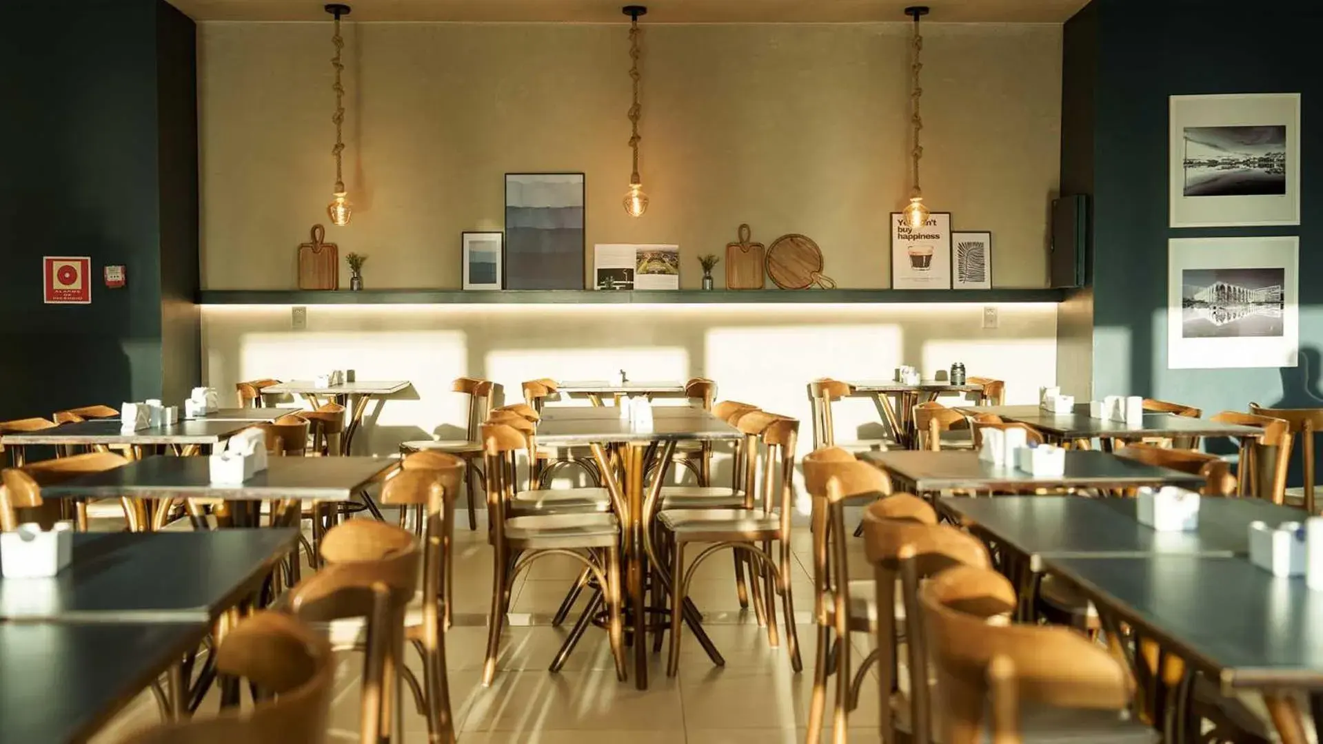 Restaurant/places to eat in Fusion Hplus Express + Restaurant/places to eat in Fusion Hplus Express +