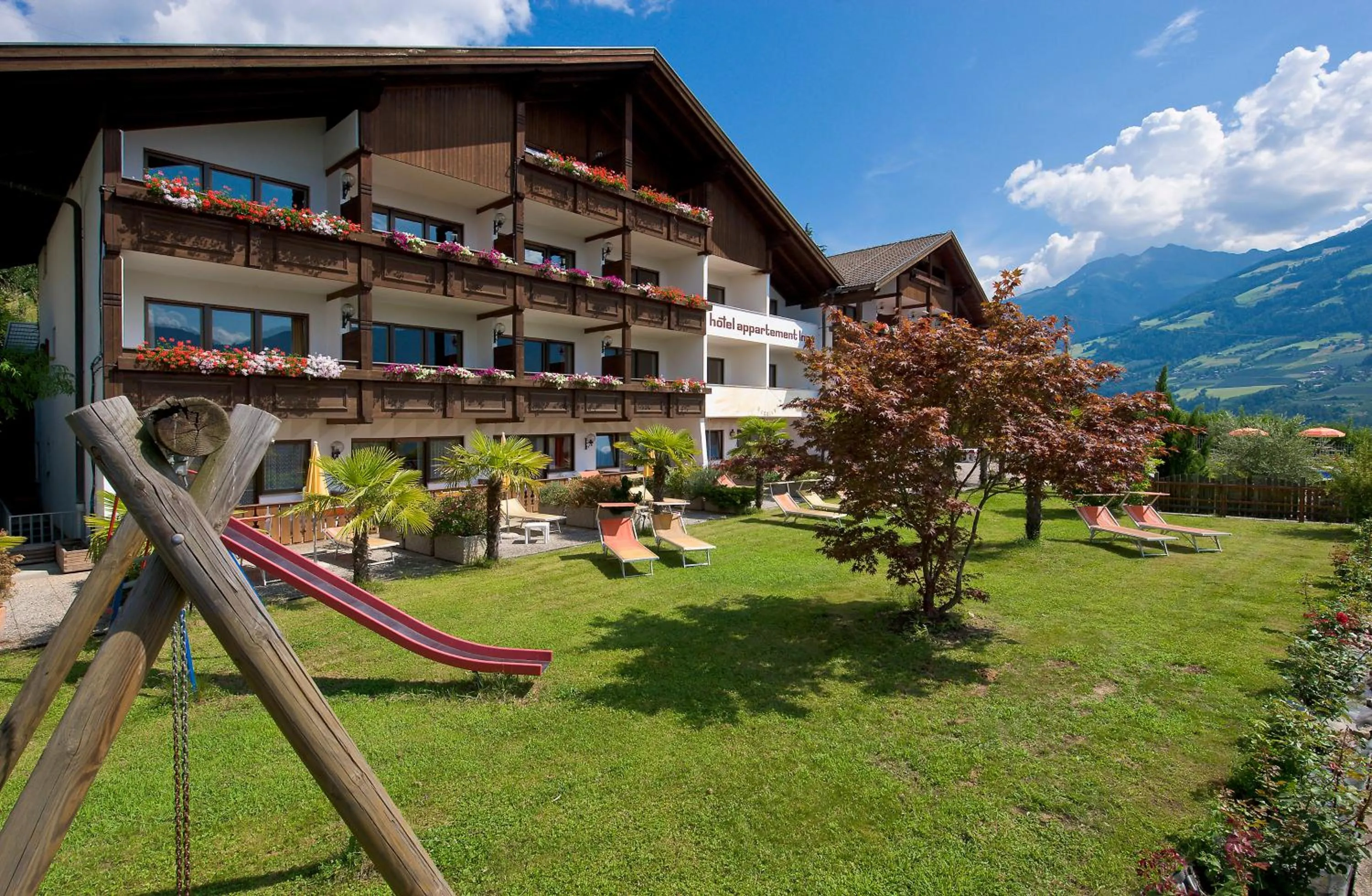 Facade/entrance in Hotel Appartement Inge