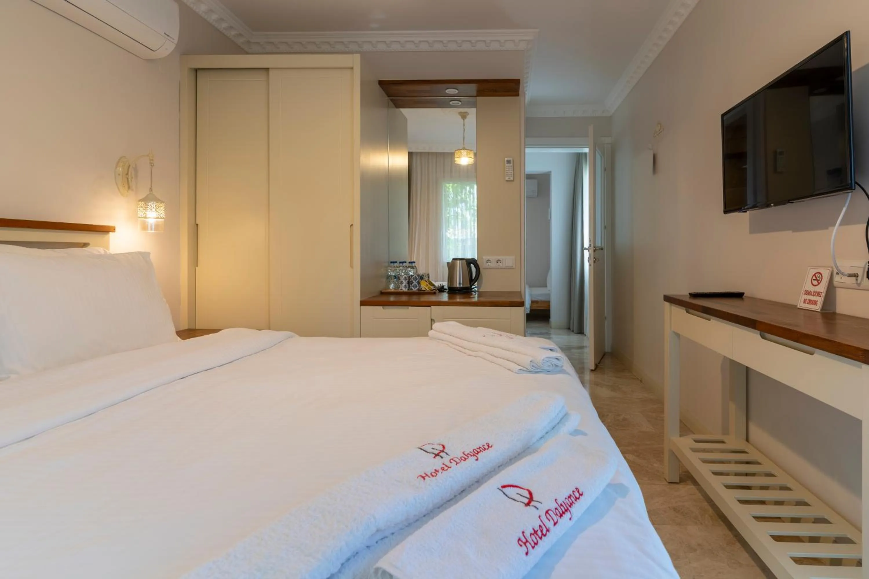 Bed in HOTEL DALYANCE