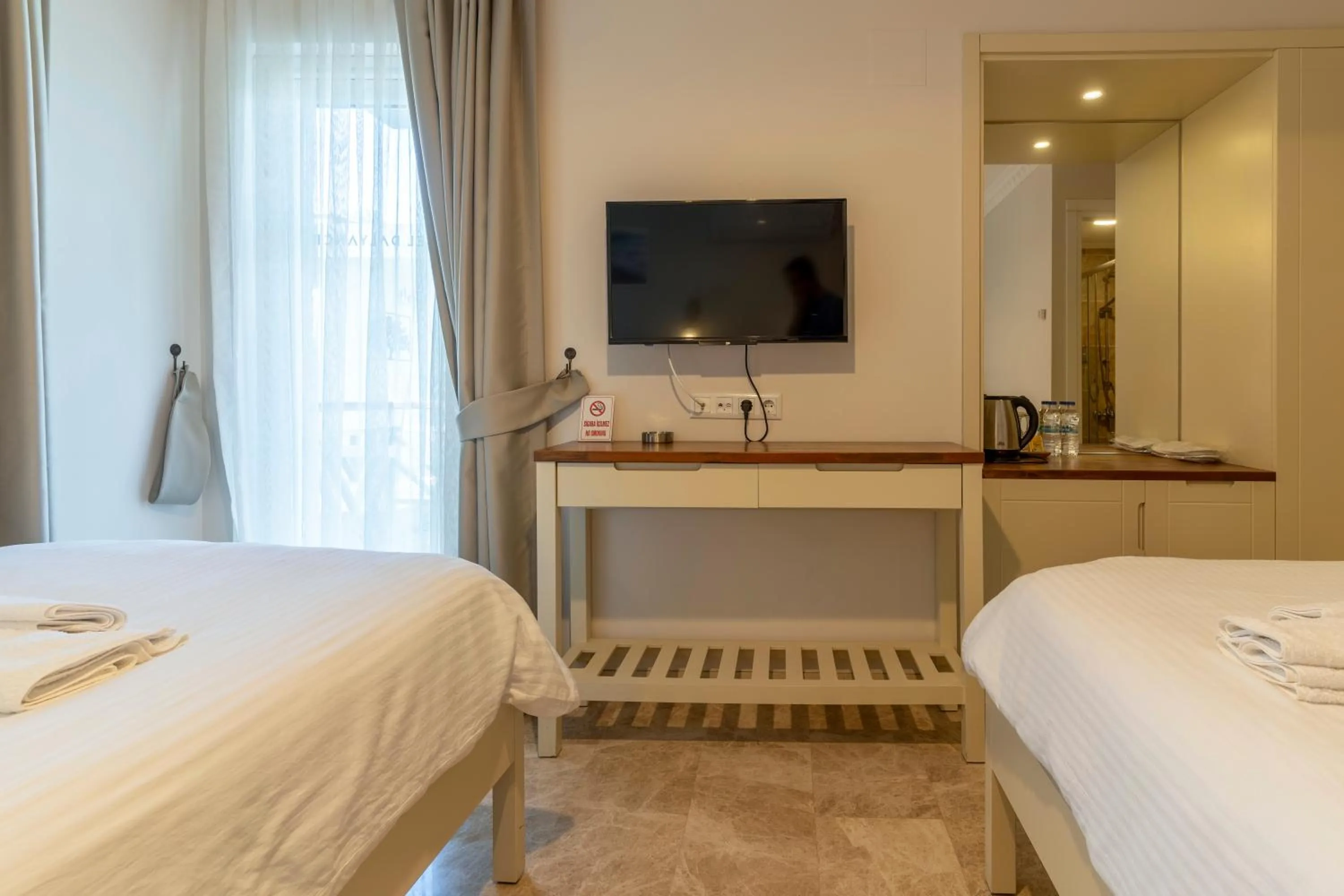 Bedroom, Bed in HOTEL DALYANCE