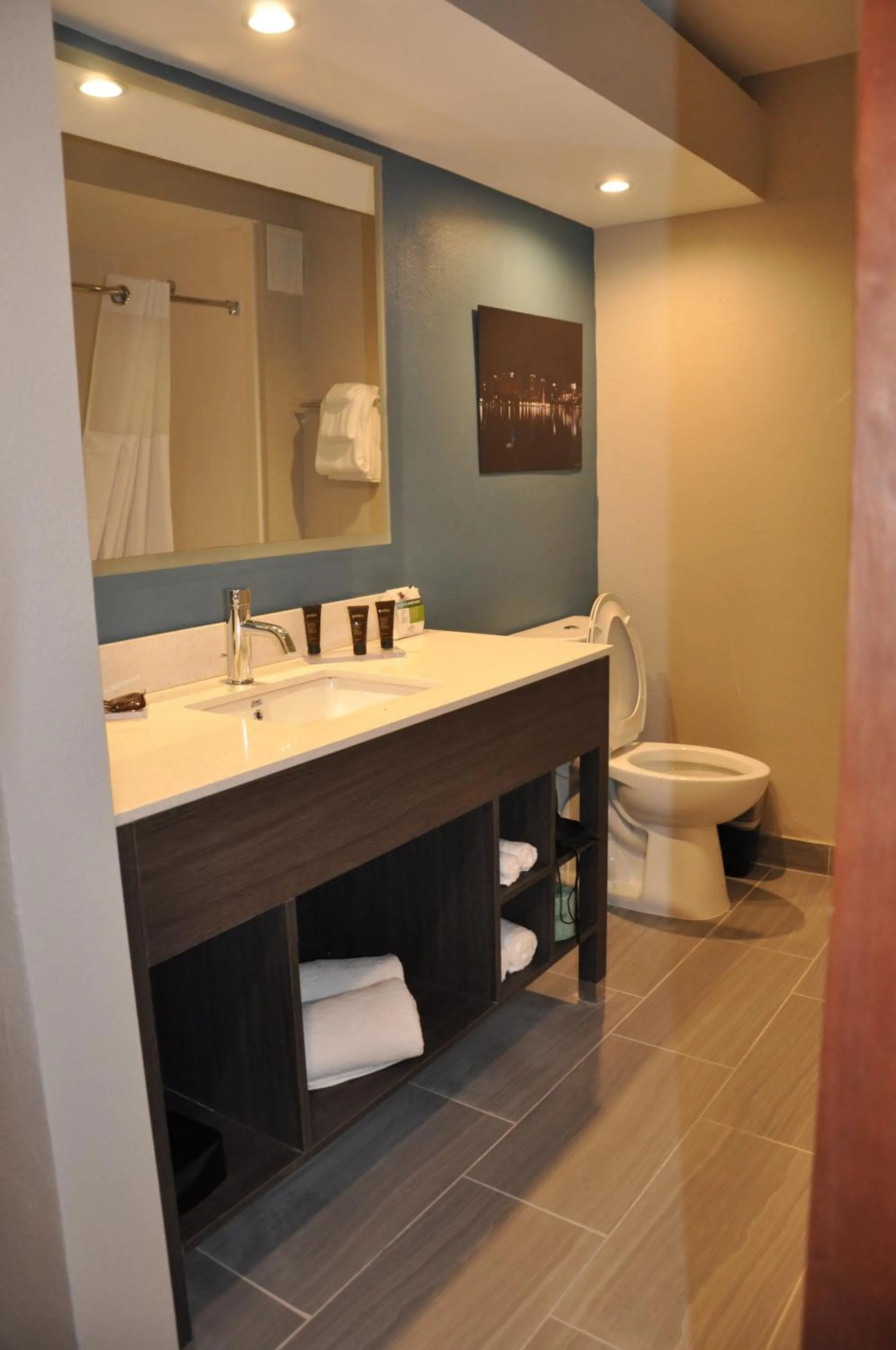 Bathroom in Nobile Hotel Parkway at Celebration Orlando Very Close to Disney Theme Parks