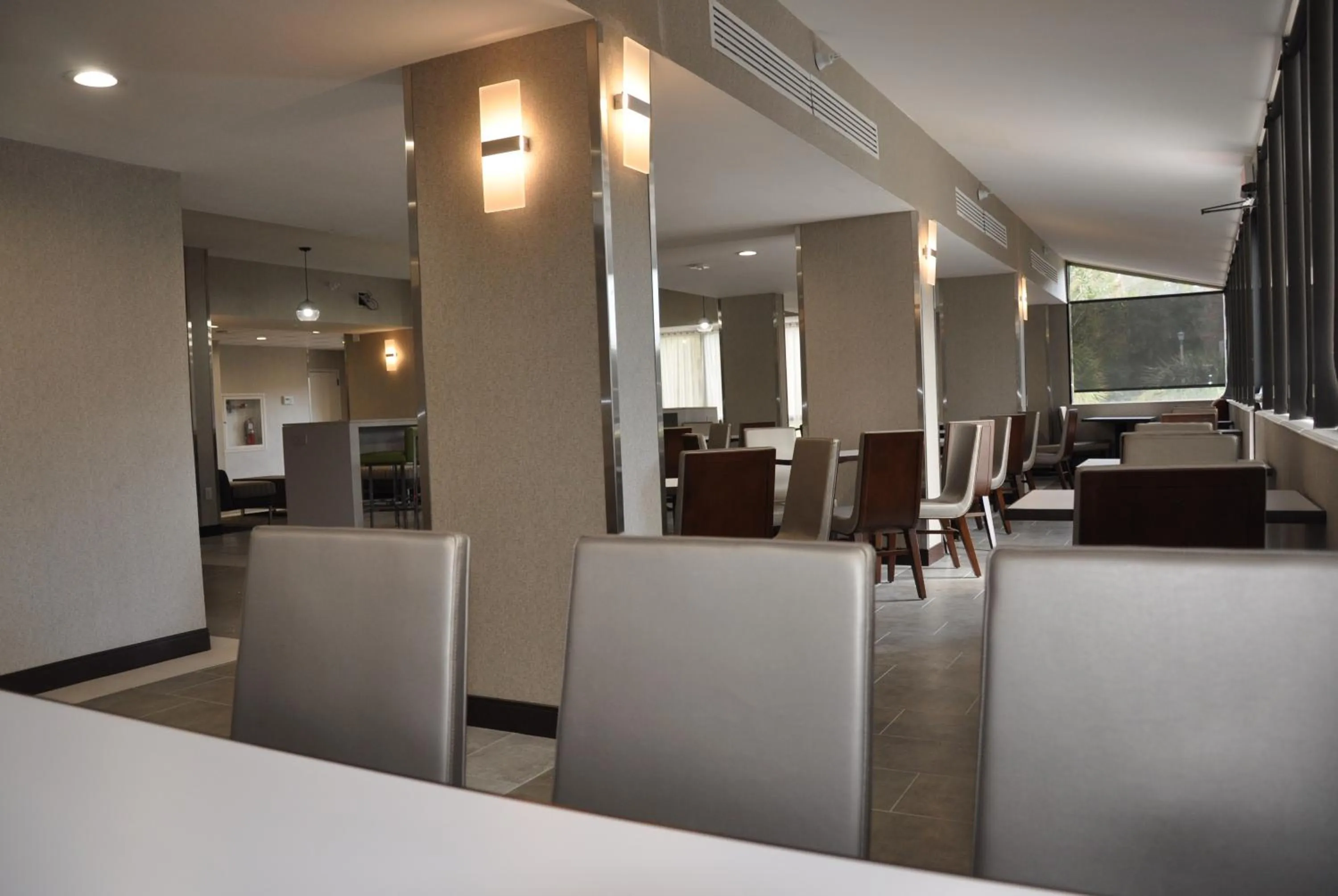 Lobby or reception in Nobile Hotel Parkway at Celebration Orlando Very Close to Disney Theme Parks