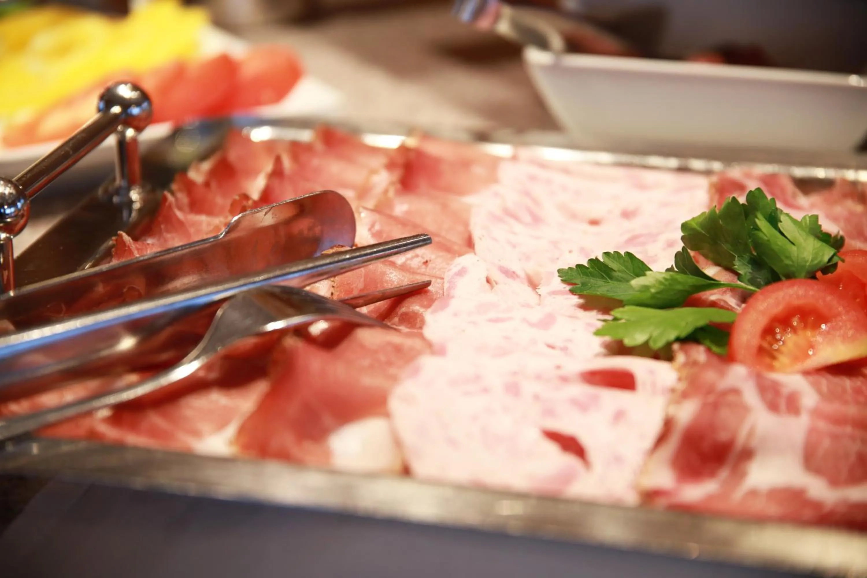 Buffet breakfast in Hotel Ploseblick