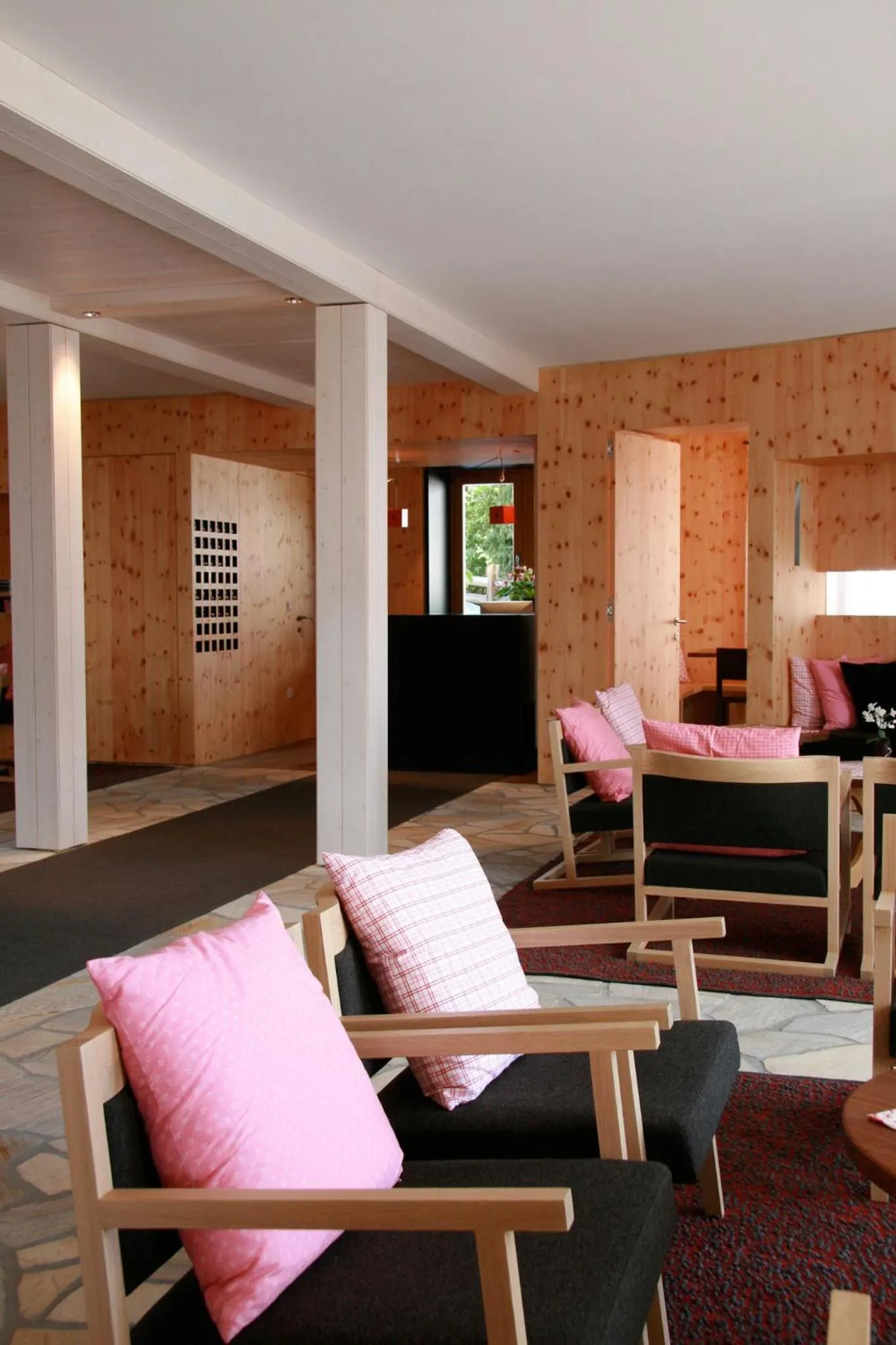 Communal lounge/ TV room in Hotel Ploseblick
