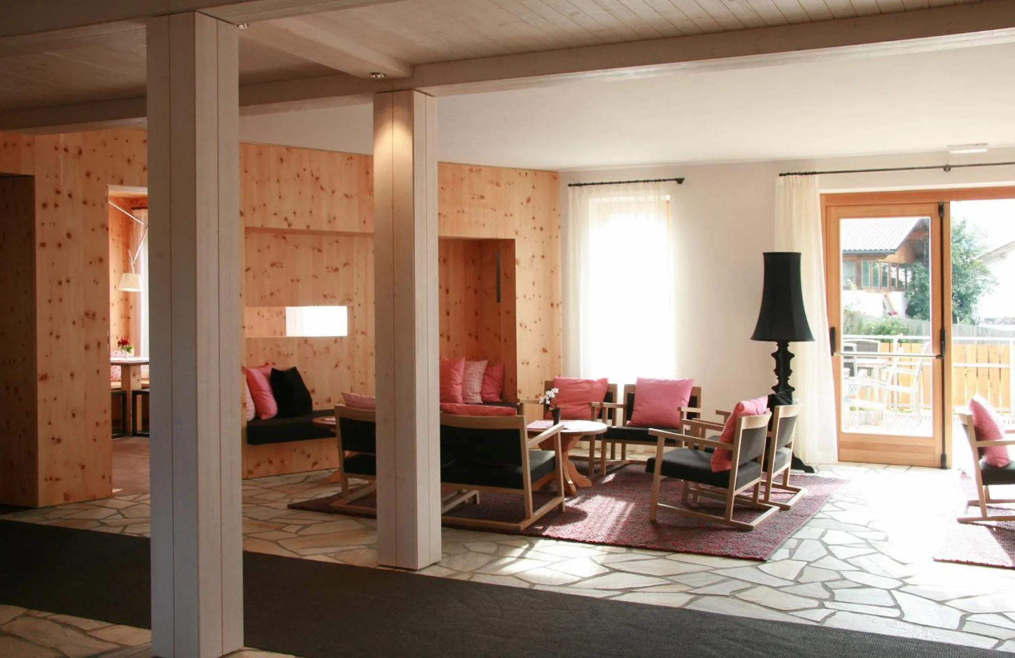 Communal lounge/ TV room in Hotel Ploseblick