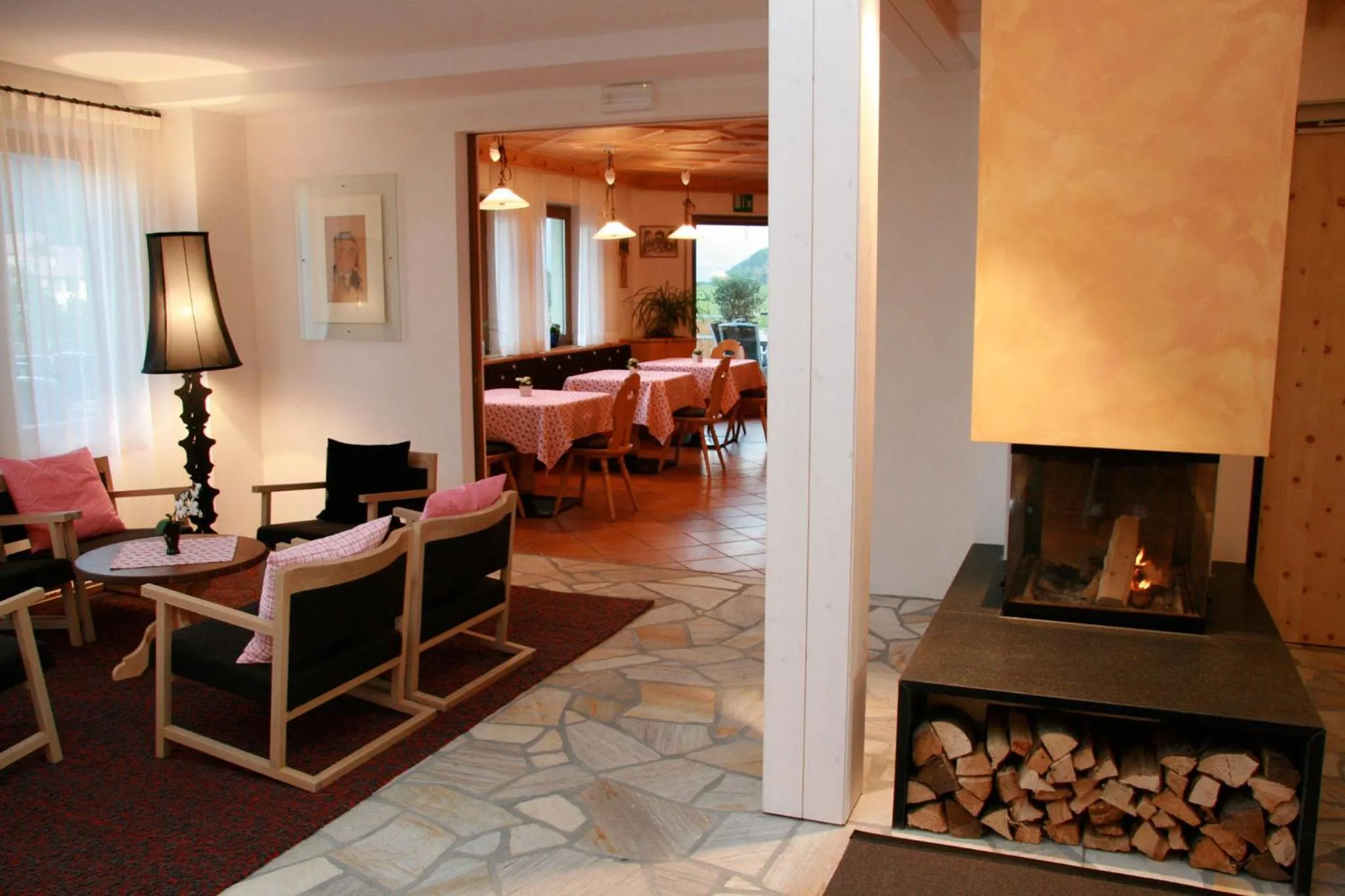 Restaurant/places to eat in Hotel Ploseblick