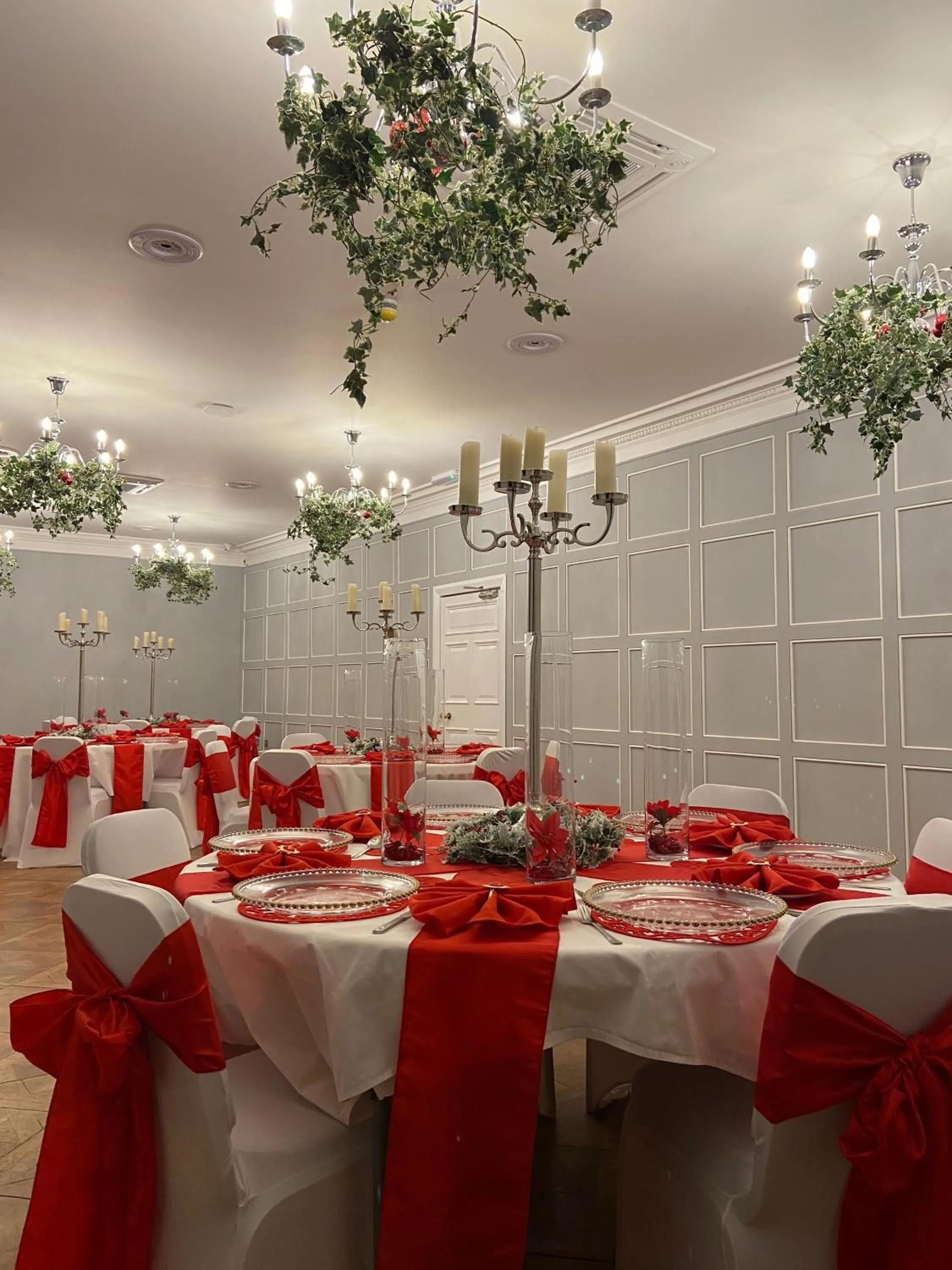 Food and drinks in Croydon Hall