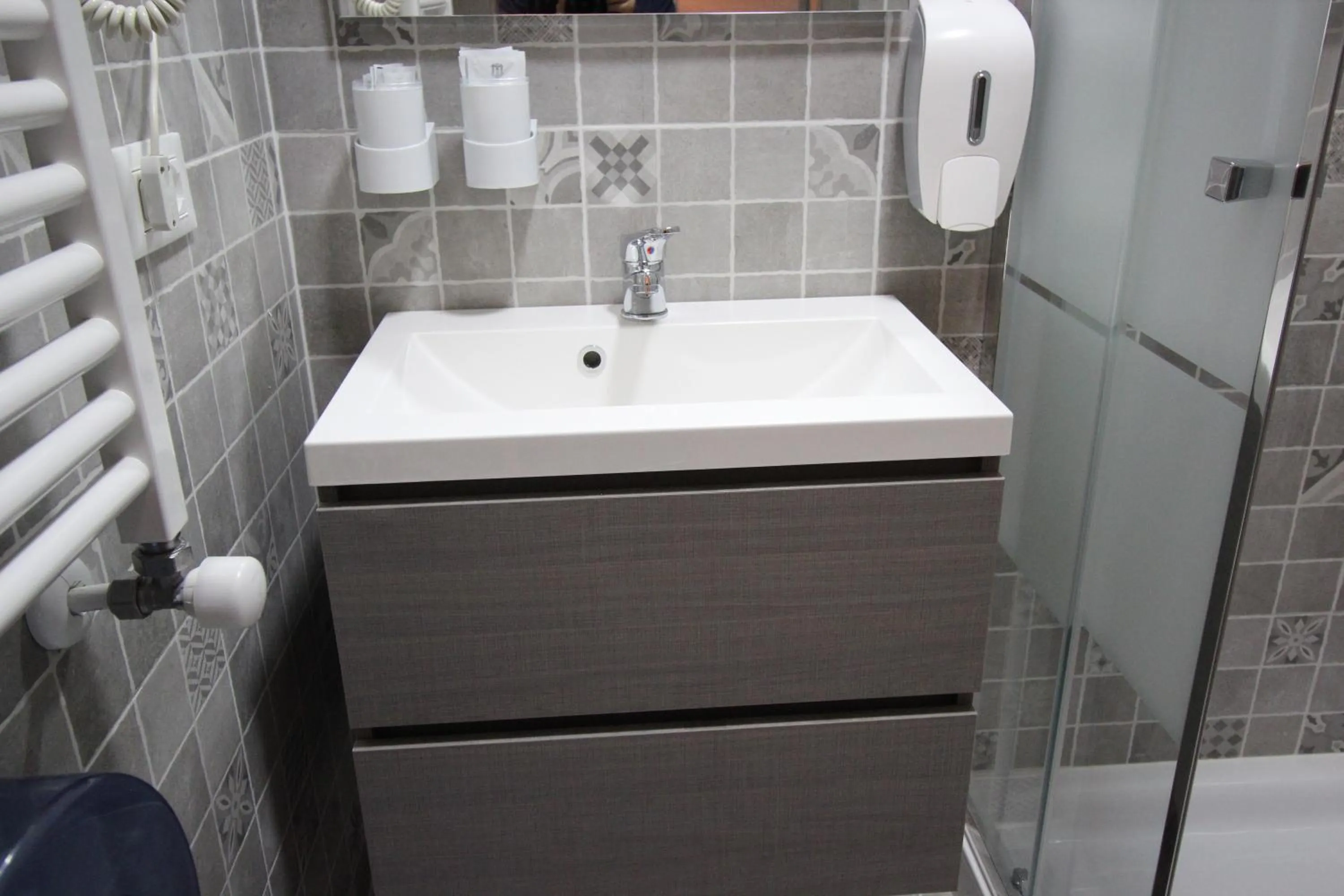 Shower in Quest House Lihong