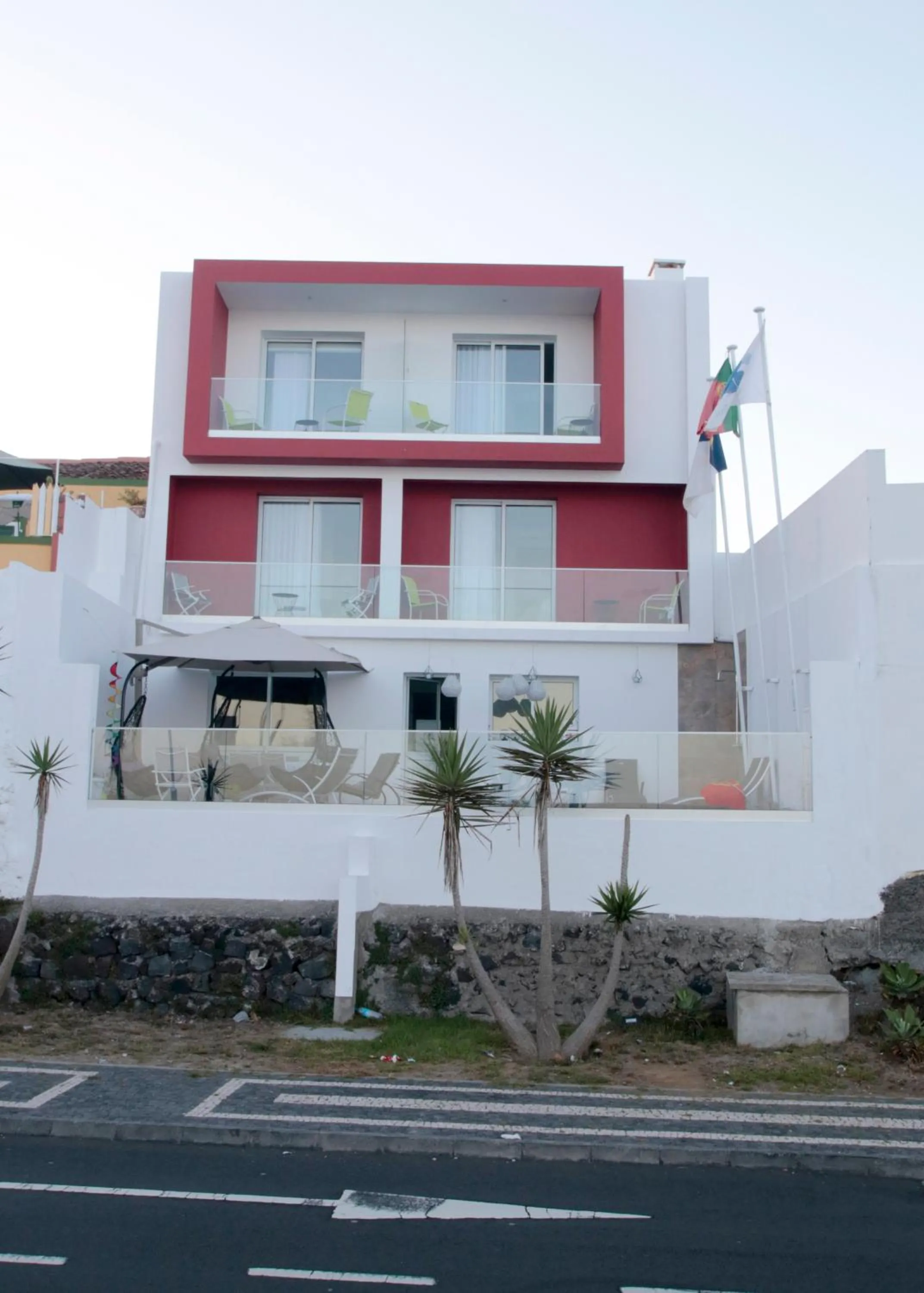 Property building in Garoupas Inn