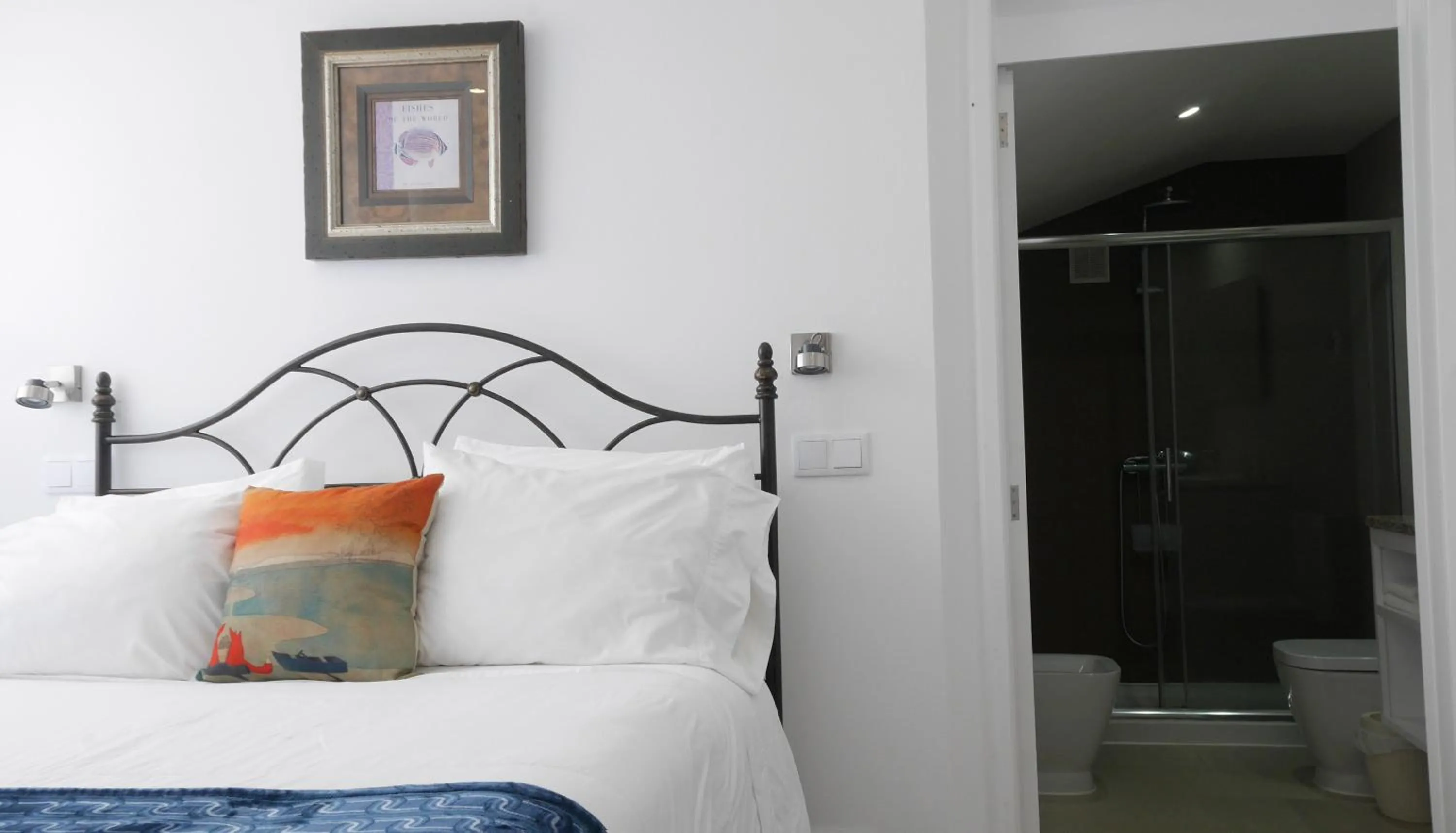Bedroom, Bed in Garoupas Inn