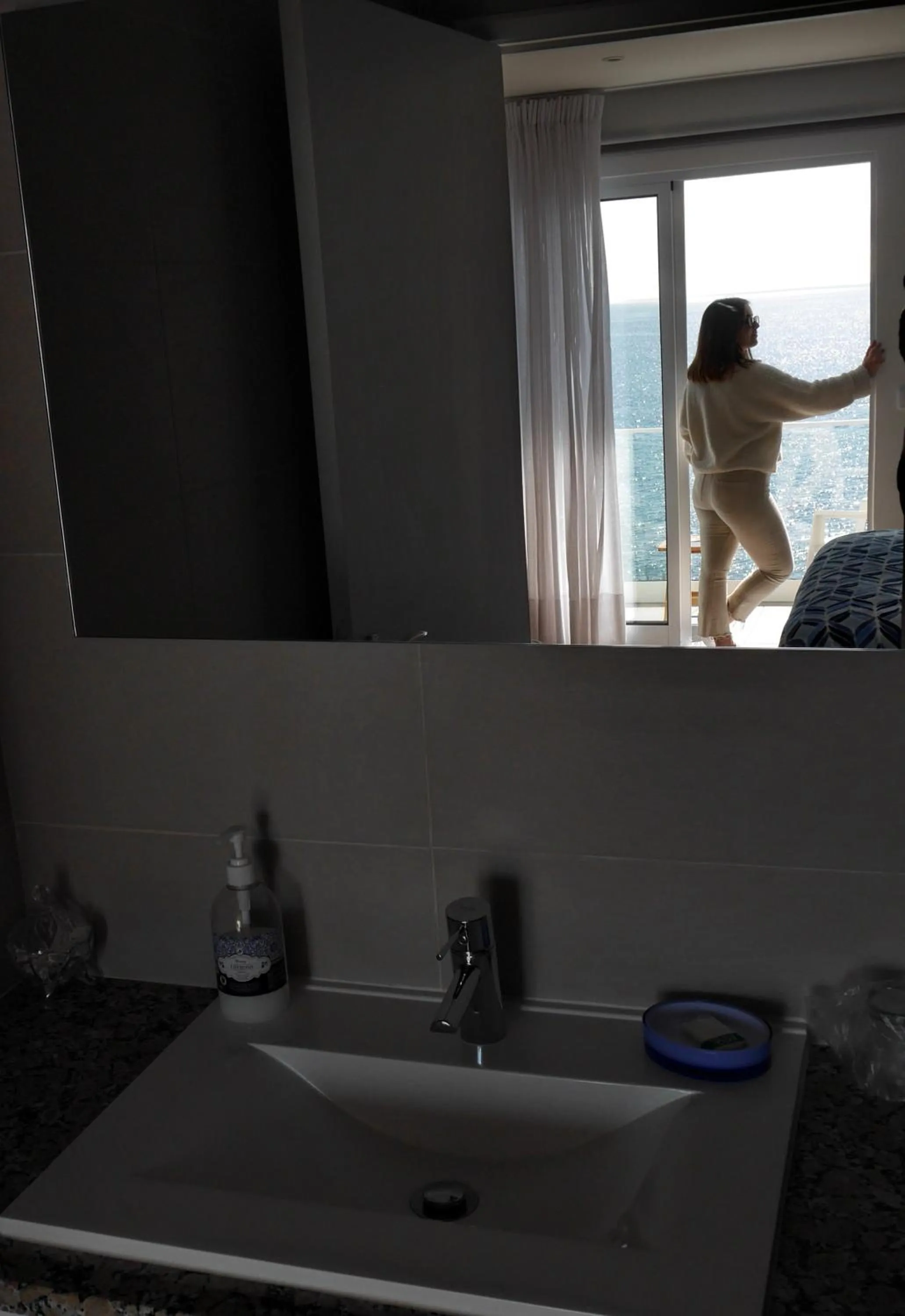 Bathroom in Garoupas Inn