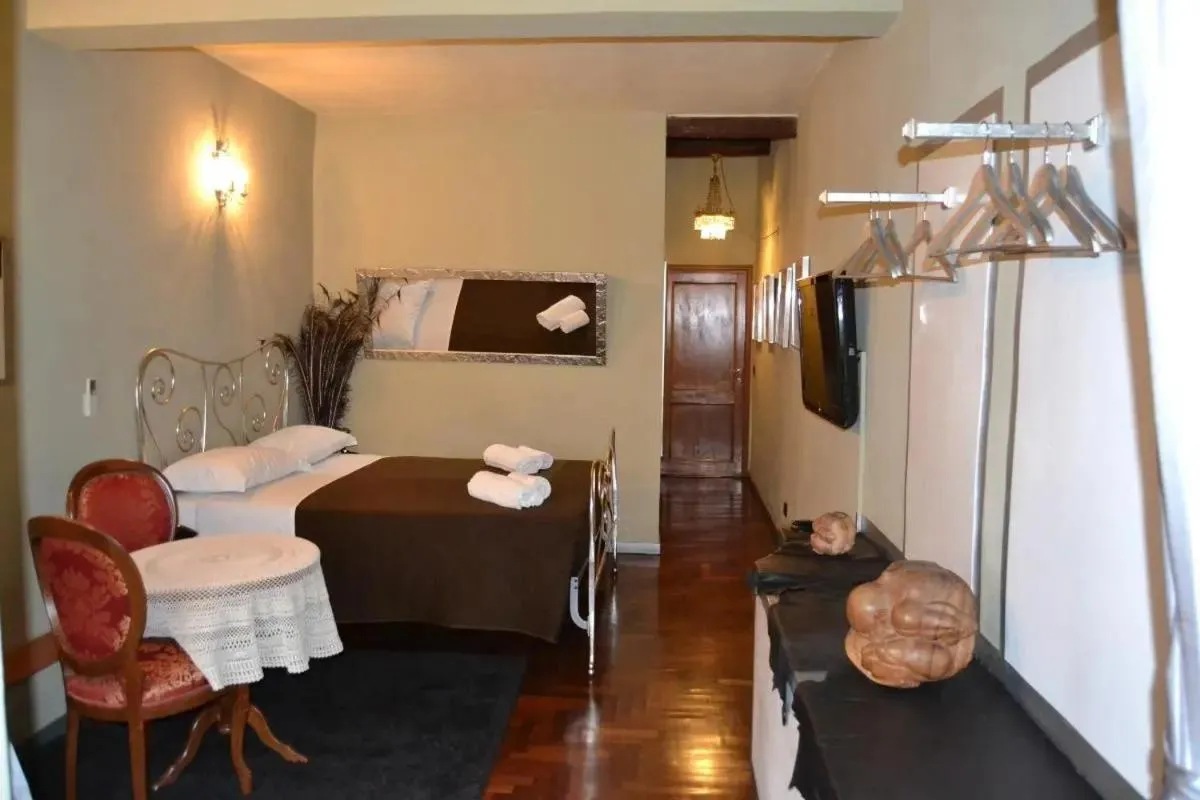 Bed in The Black Sheep B&B