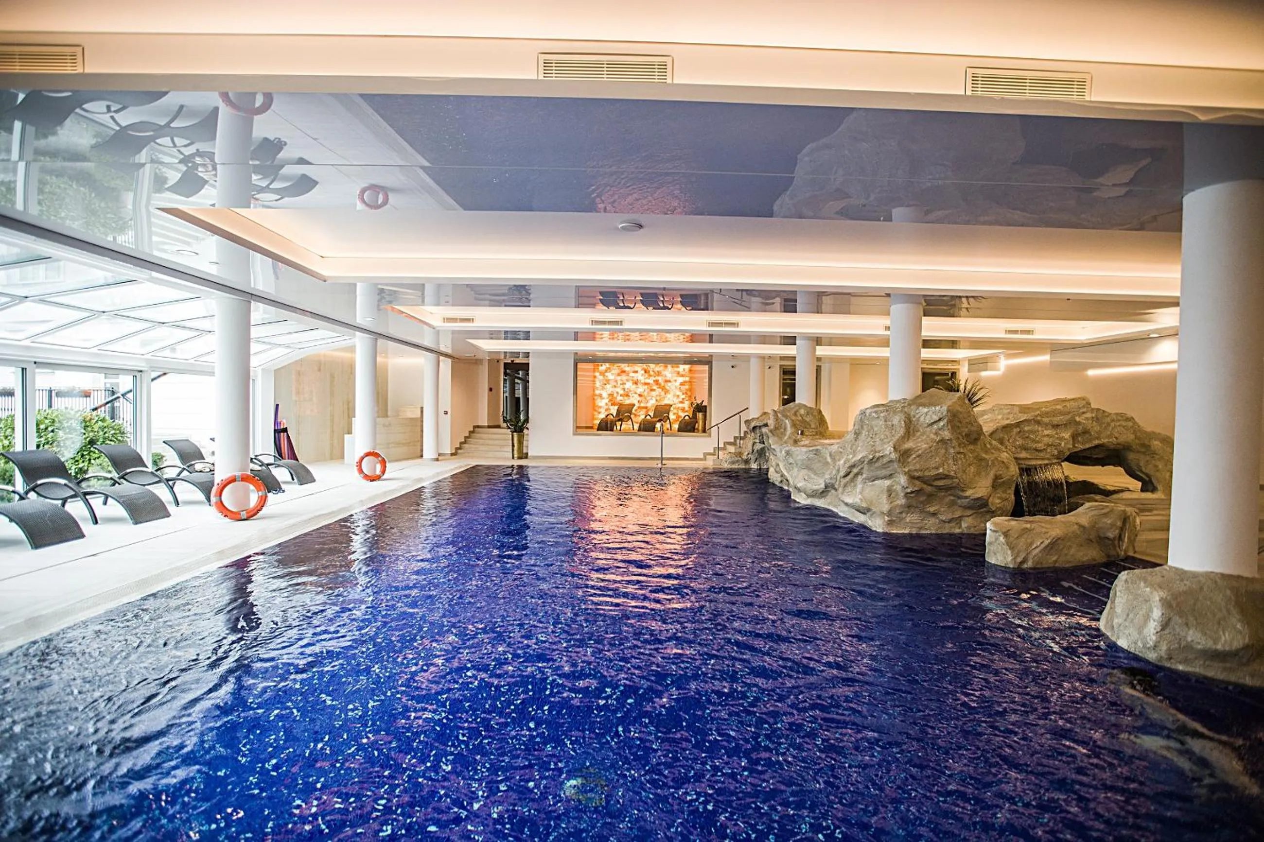 Swimming pool in Hotel Lubicz