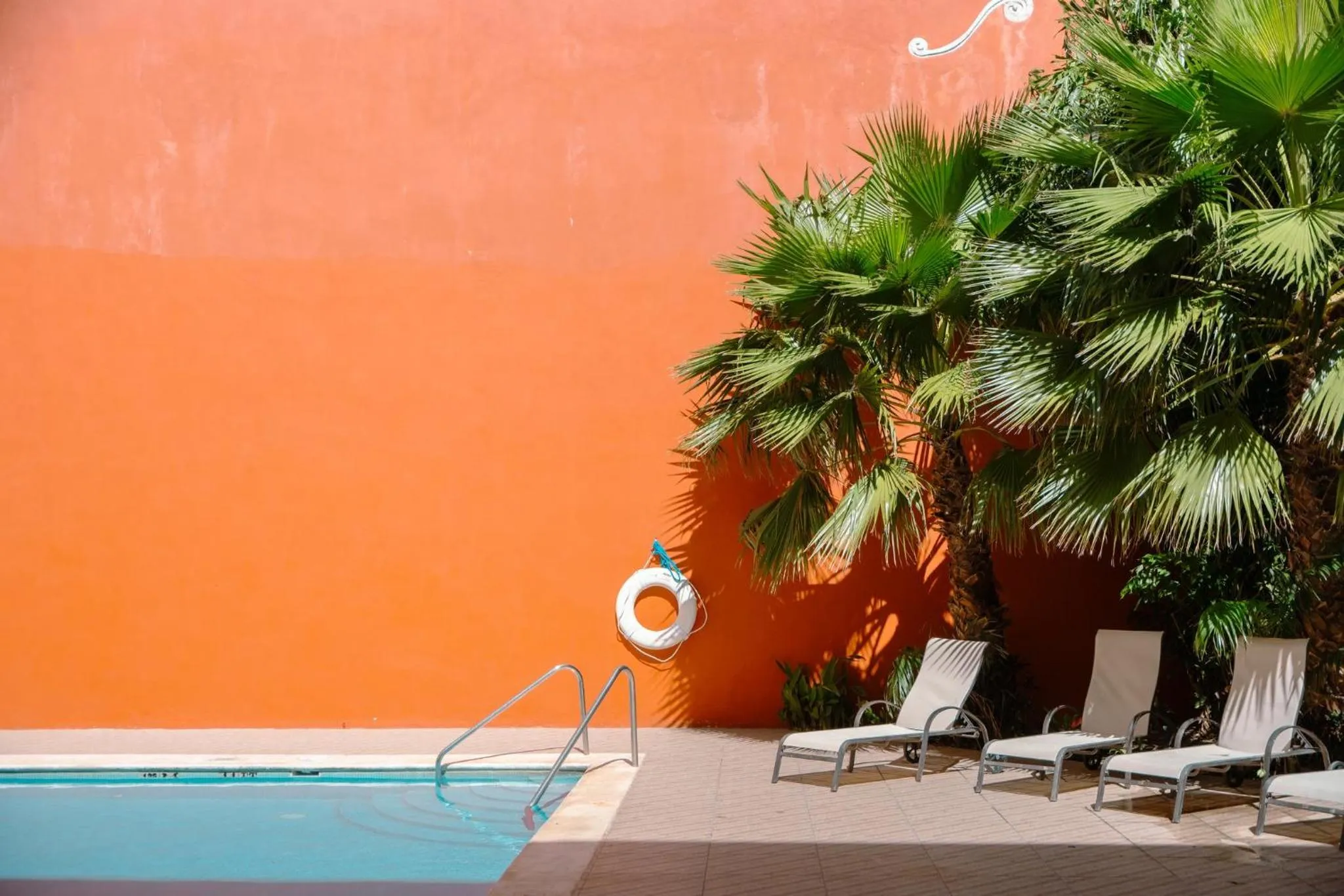 Swimming pool in Holiday Inn Express Merida Centro by IHG