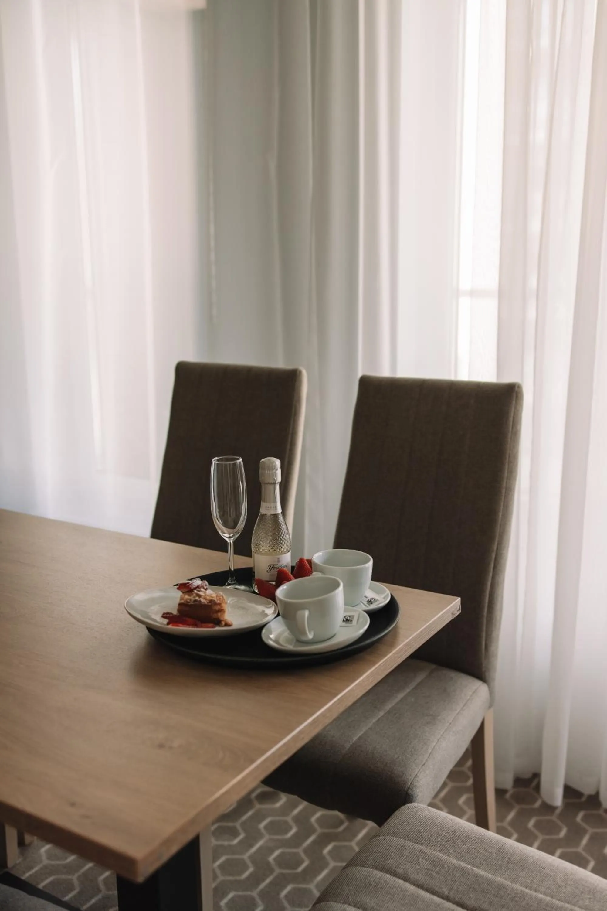 Food and drinks in Merepargi ApartHotel & Cafe