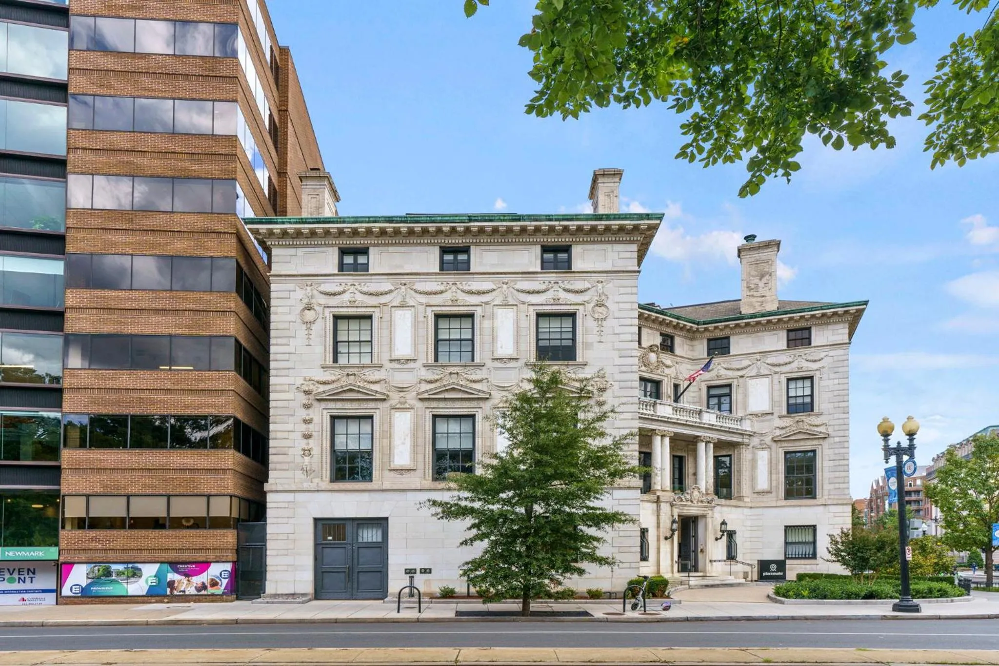 Property building in Placemakr Dupont Circle
