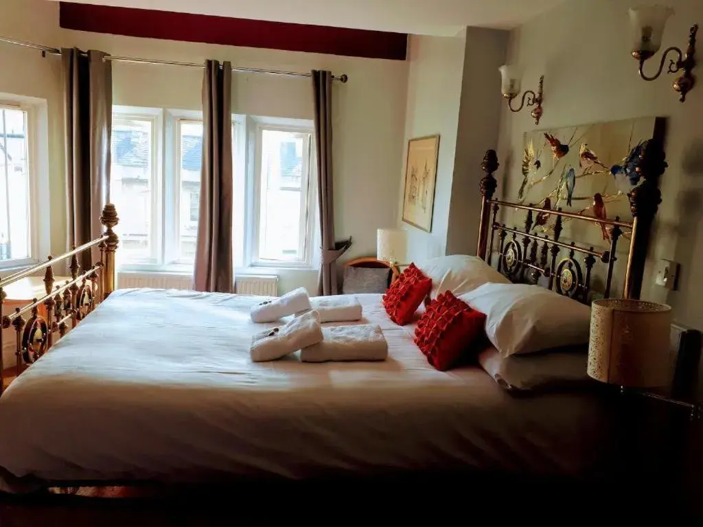 Bedroom, Bed in OYO No 3 Bedroom, Bed in OYO No 3