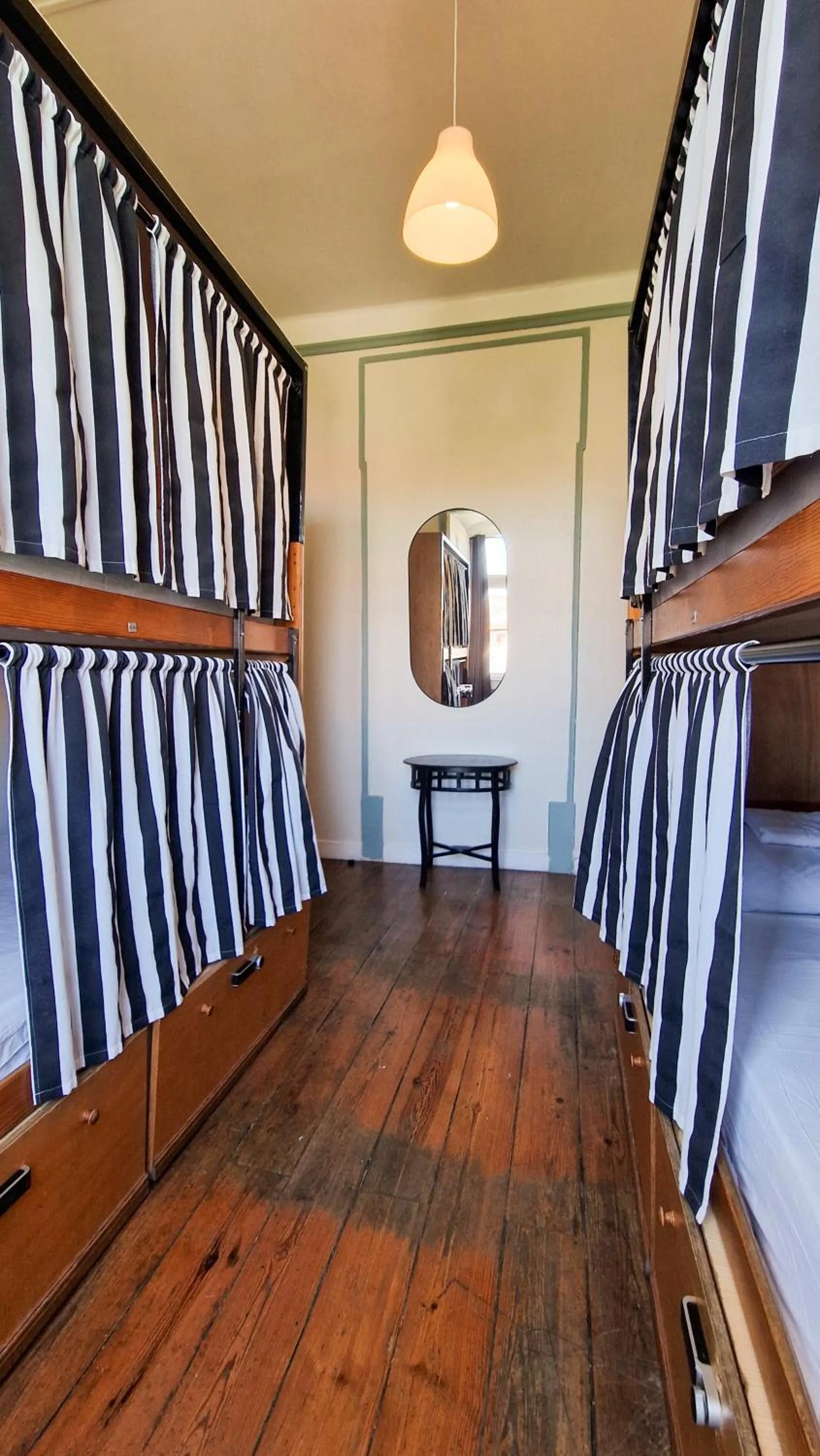 bunk bed in Rossio Hostel