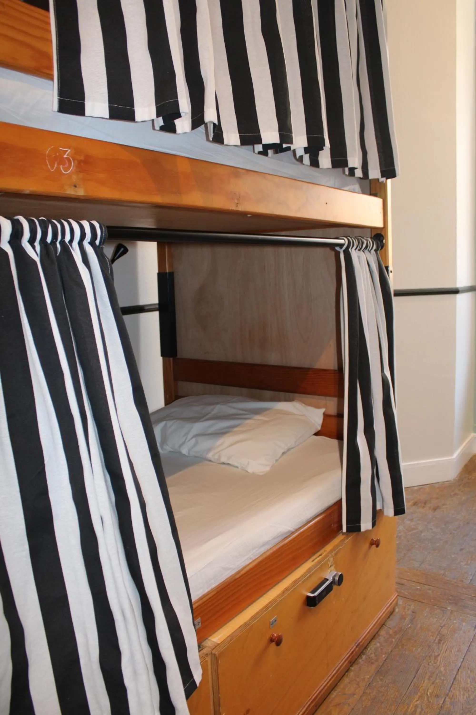 bunk bed, Bed in Rossio Hostel