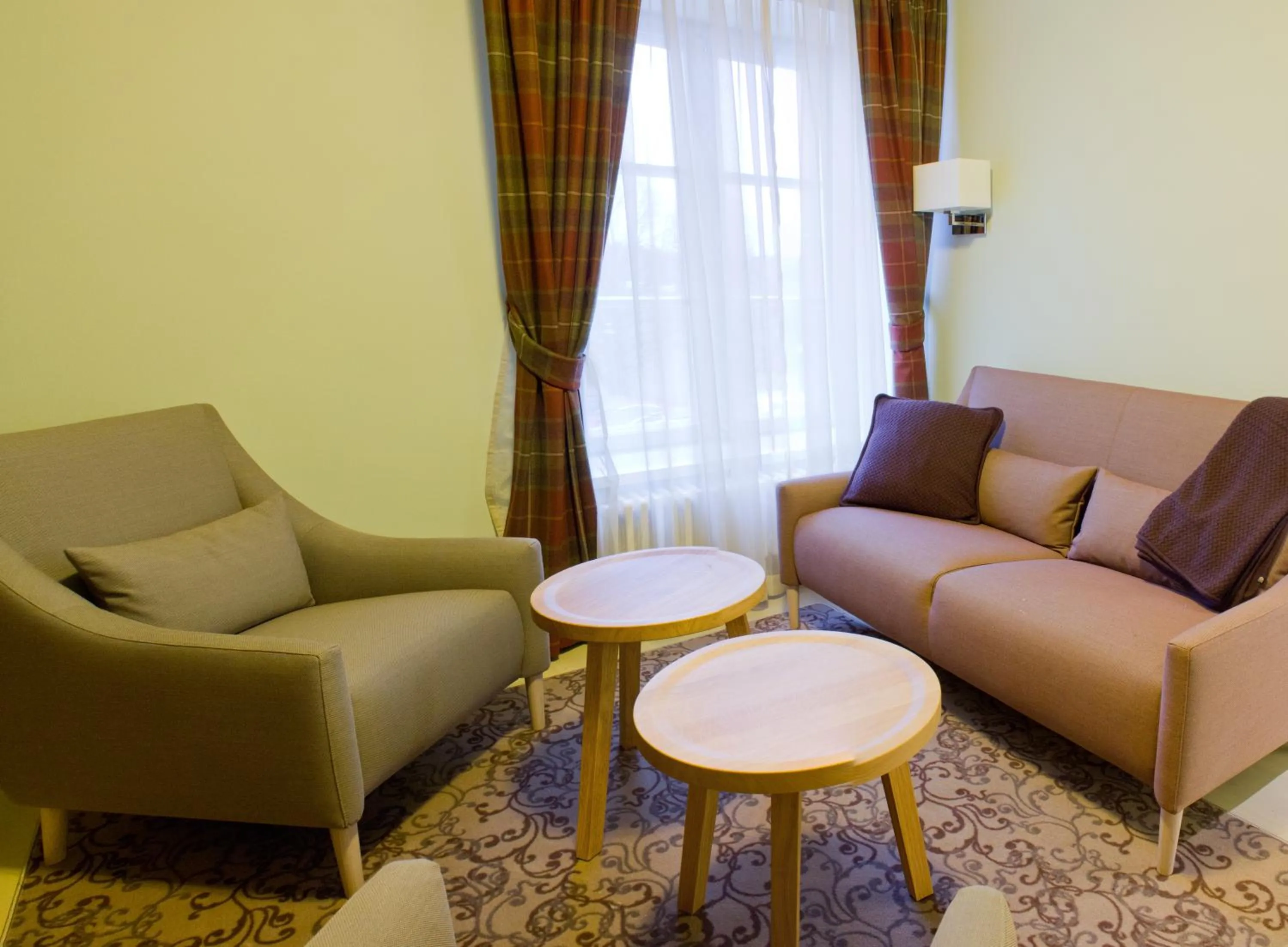 Seating area in Hämeenkylän Kartano