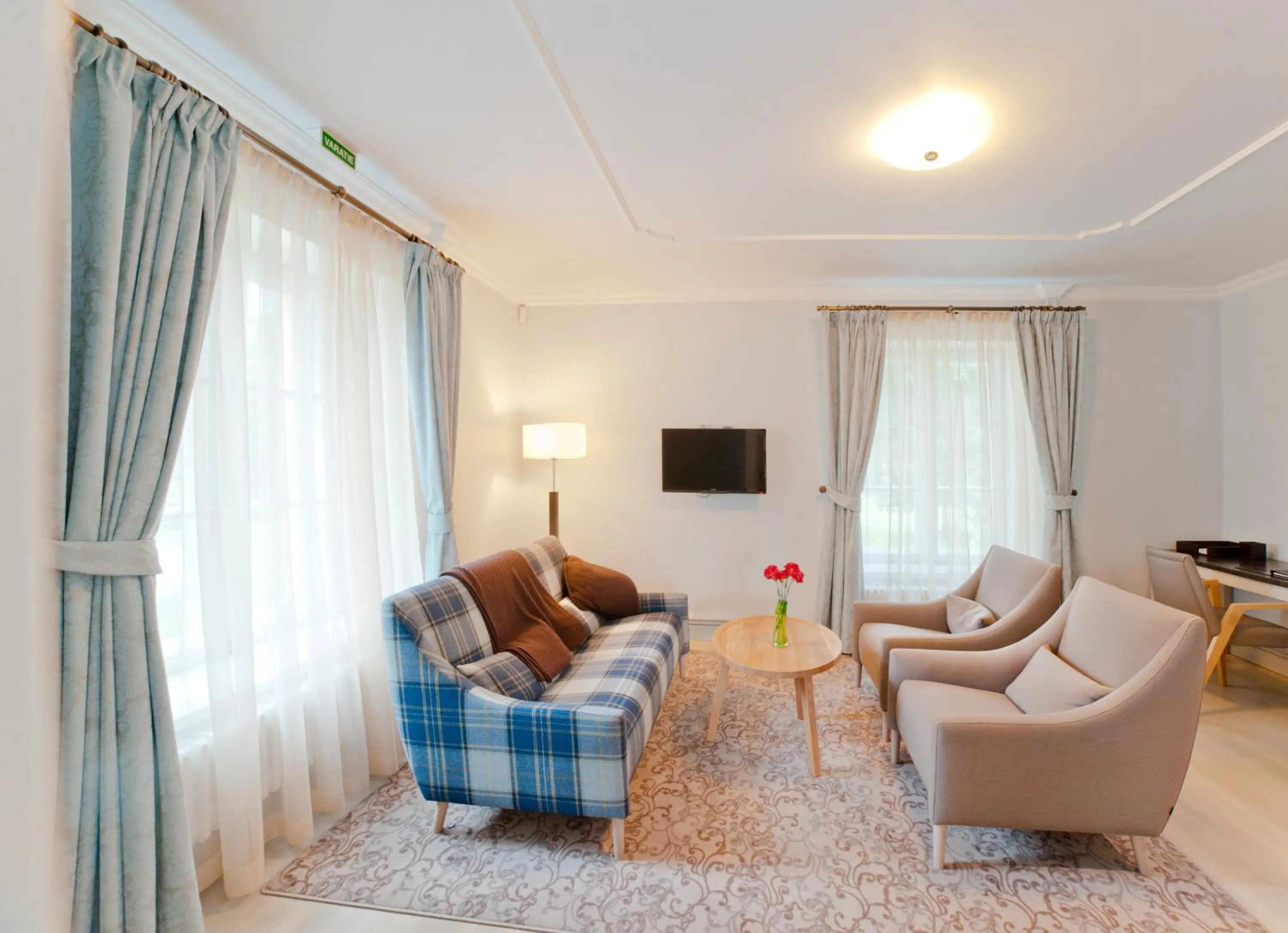 Seating area in Hämeenkylän Kartano