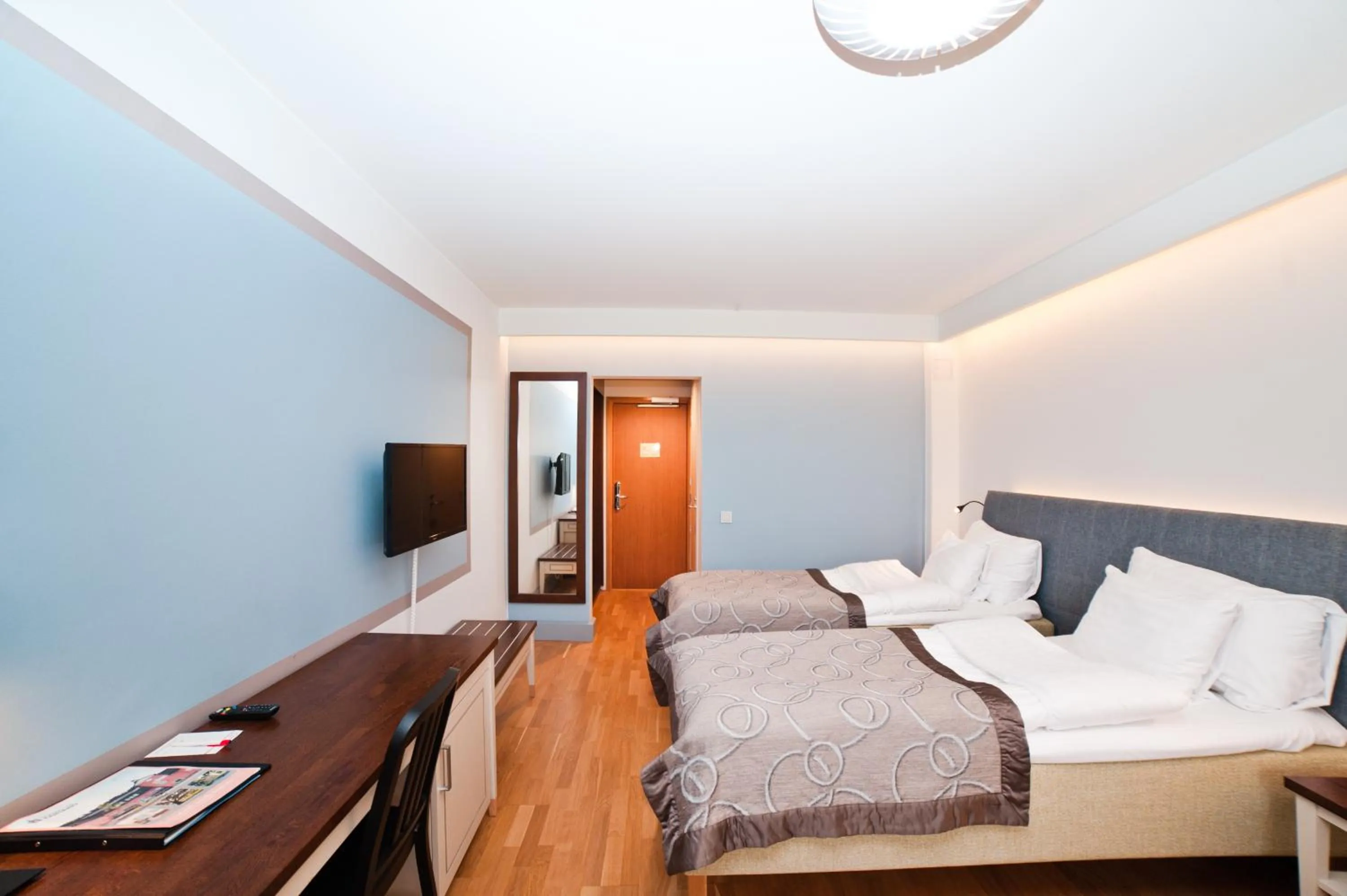 Bed in Hämeenkylän Kartano