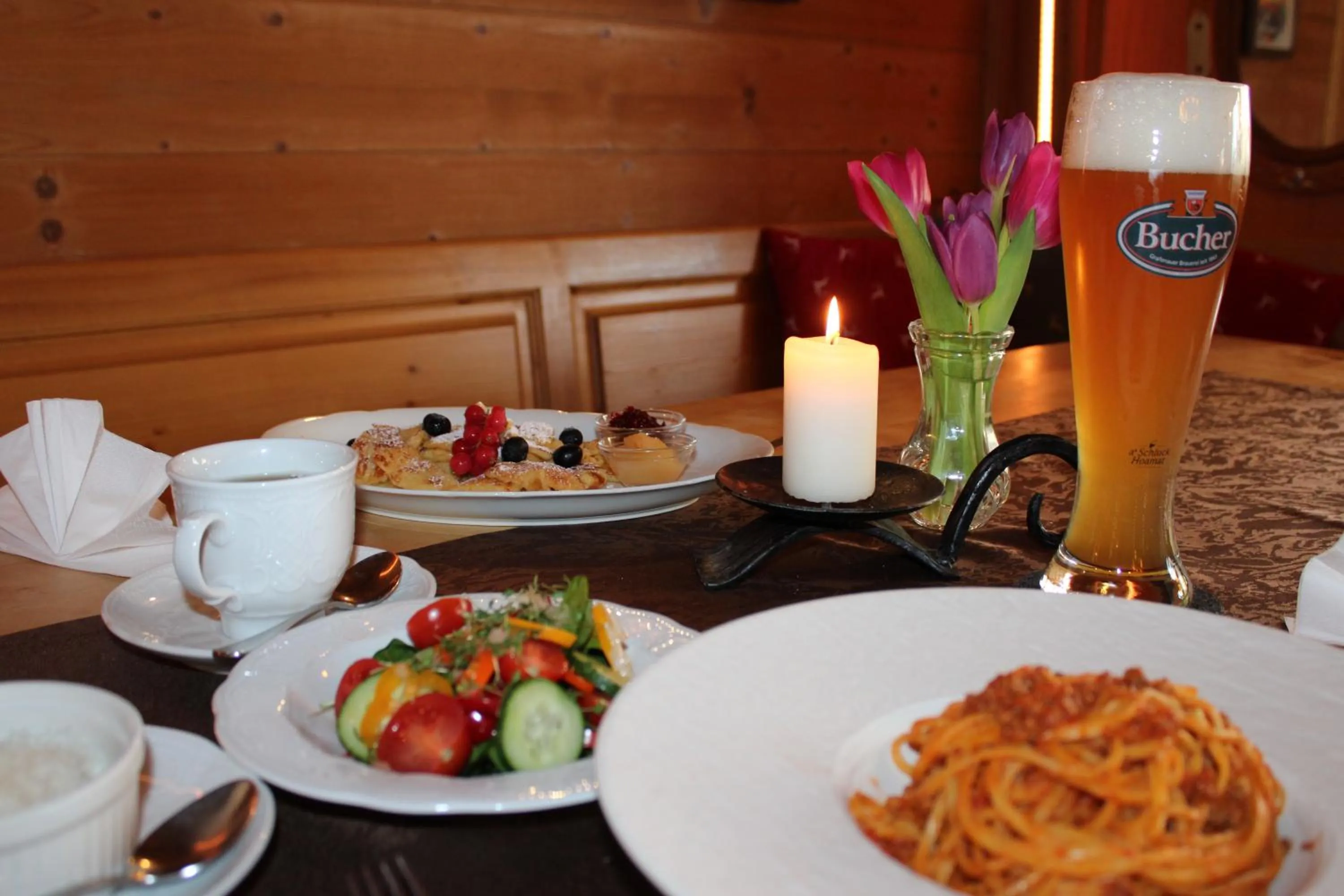 Food and drinks in Hotel & Residence Hochriegel