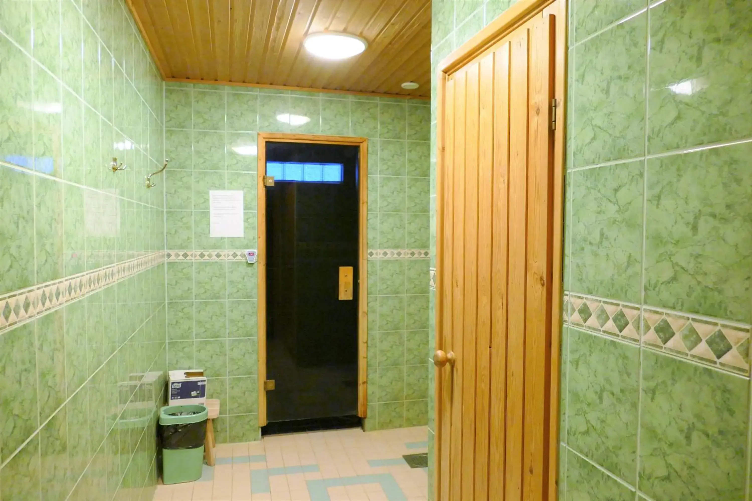 Single Room with Shared Bathroom in Linnanpiha Bed & Breakfast Single Room with Shared Bathroom in Linnanpiha Bed & Breakfast