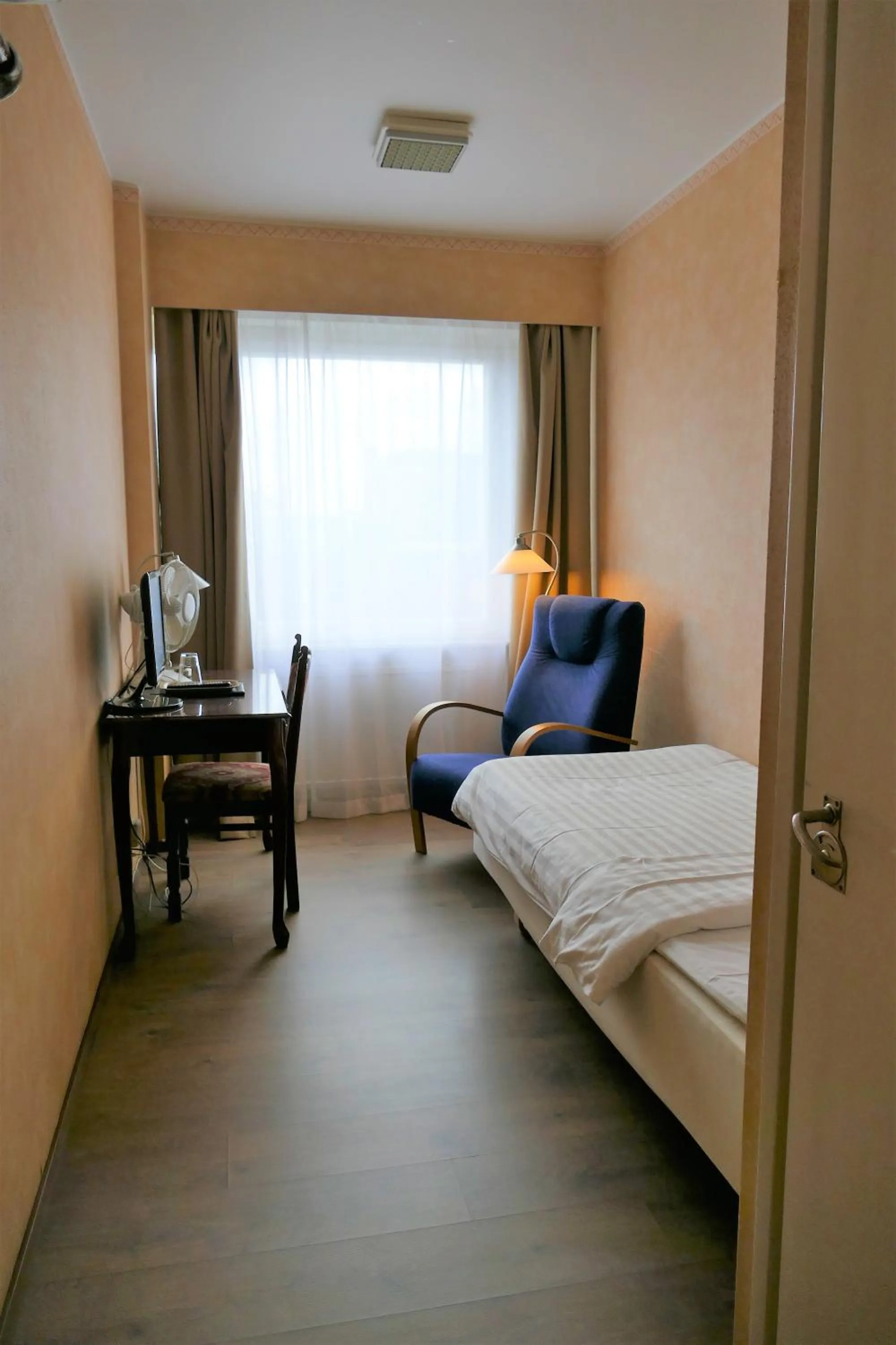 Linnanpiha Bed & Breakfast