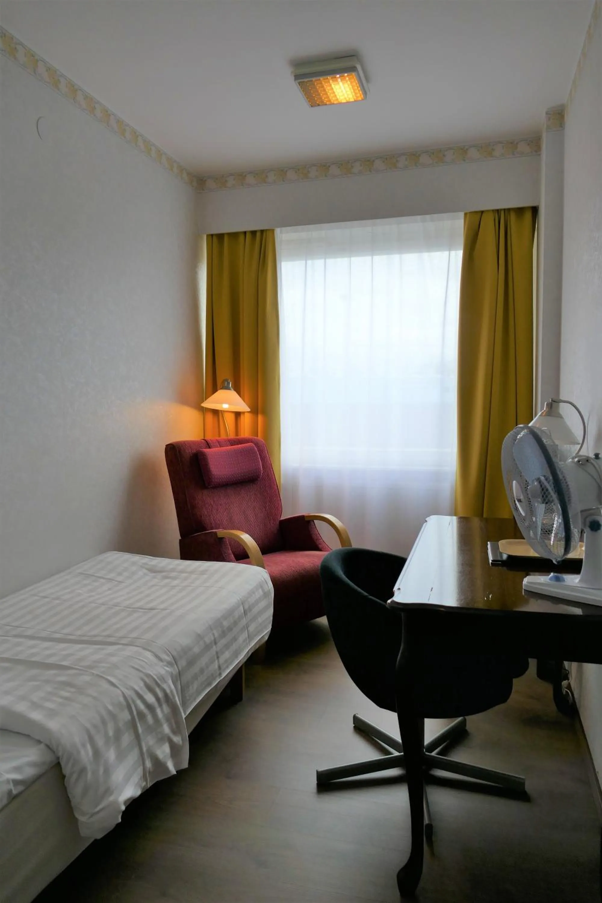 Linnanpiha Bed & Breakfast