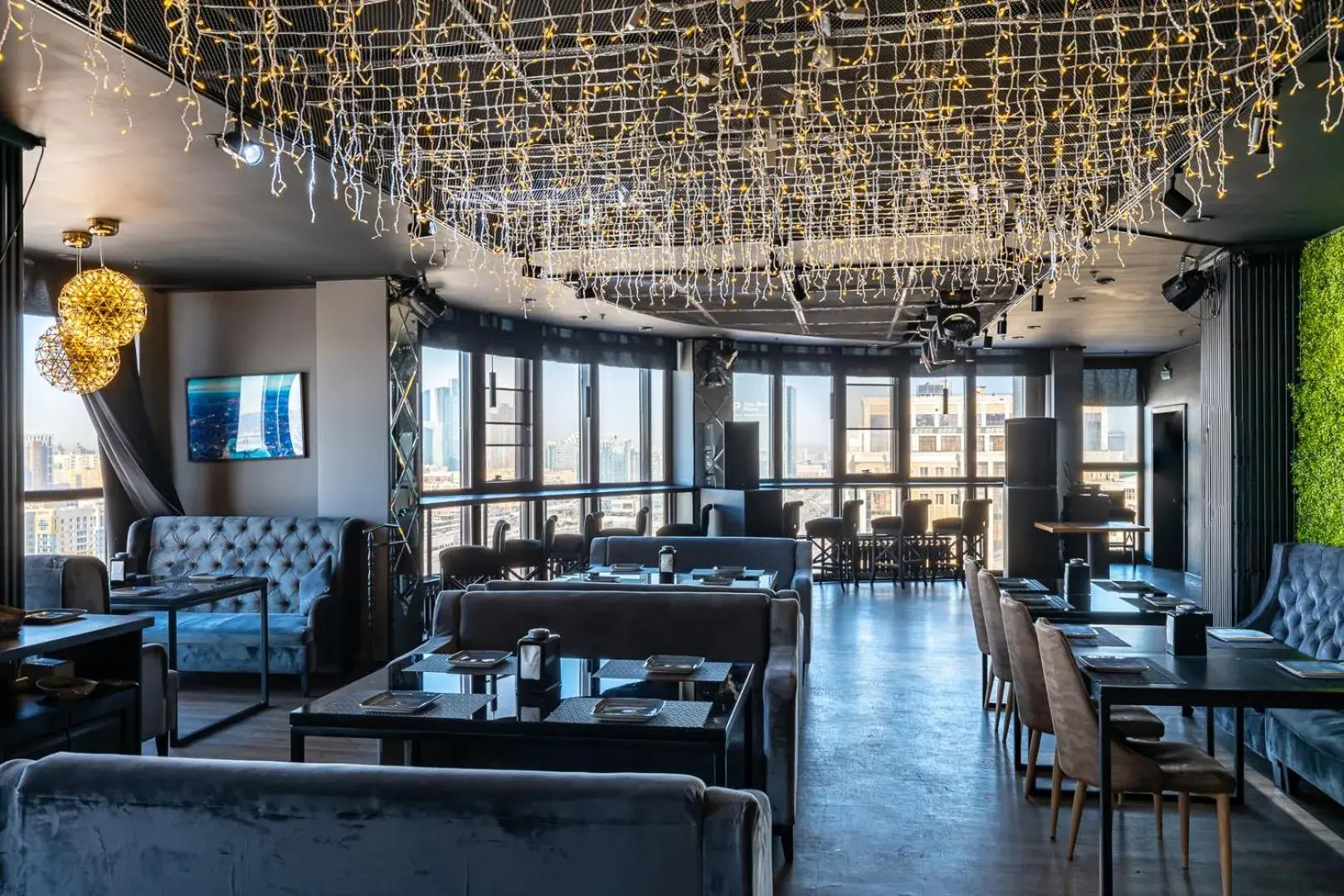 Lounge or bar in Altyn Eco Park Lounge or bar in Altyn Eco Park