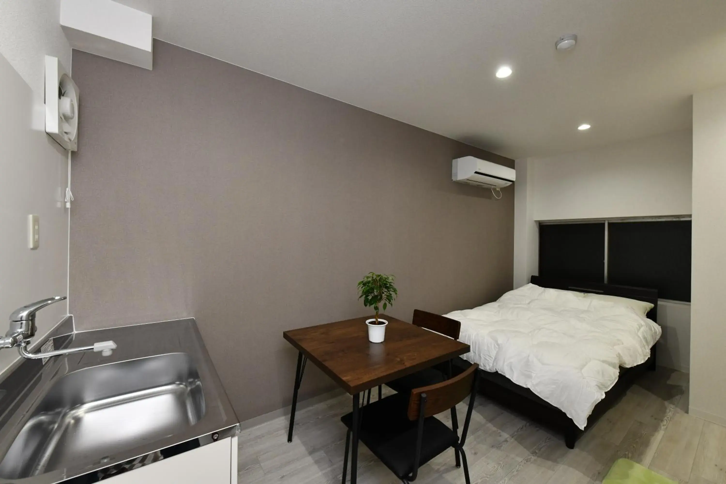 Bed in Suzumaru Hotel Bed in Suzumaru Hotel