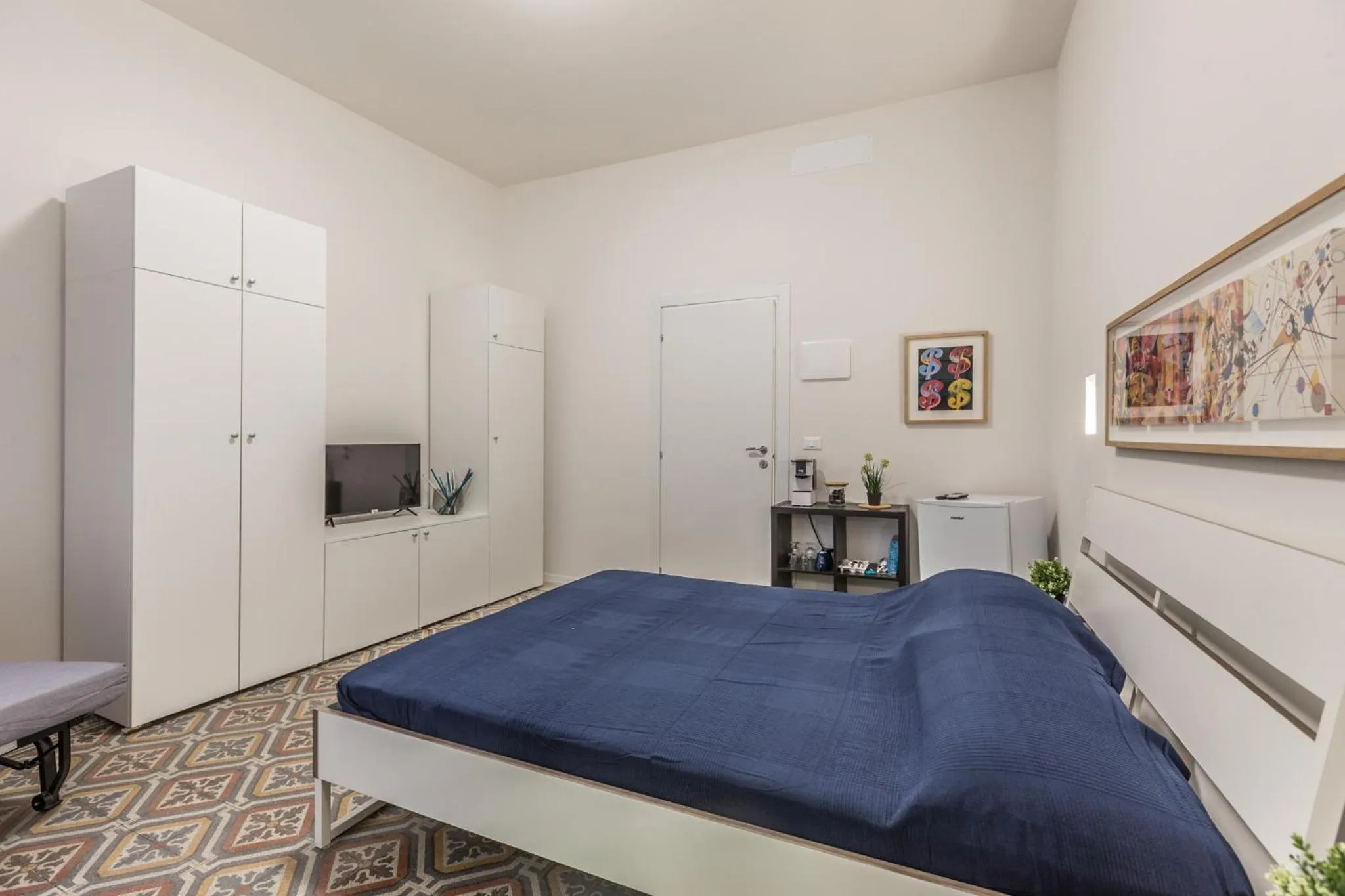 Marilyn The Place Apartments