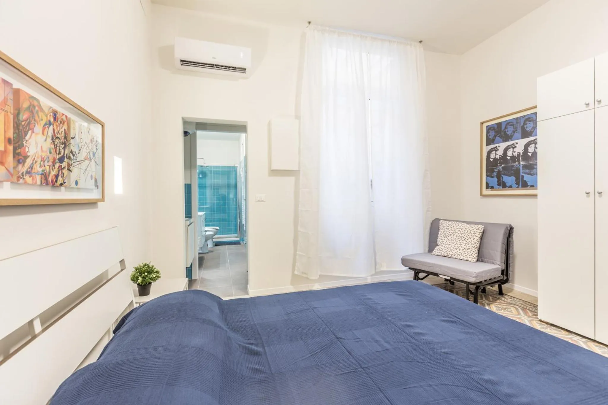 Marilyn The Place Apartments