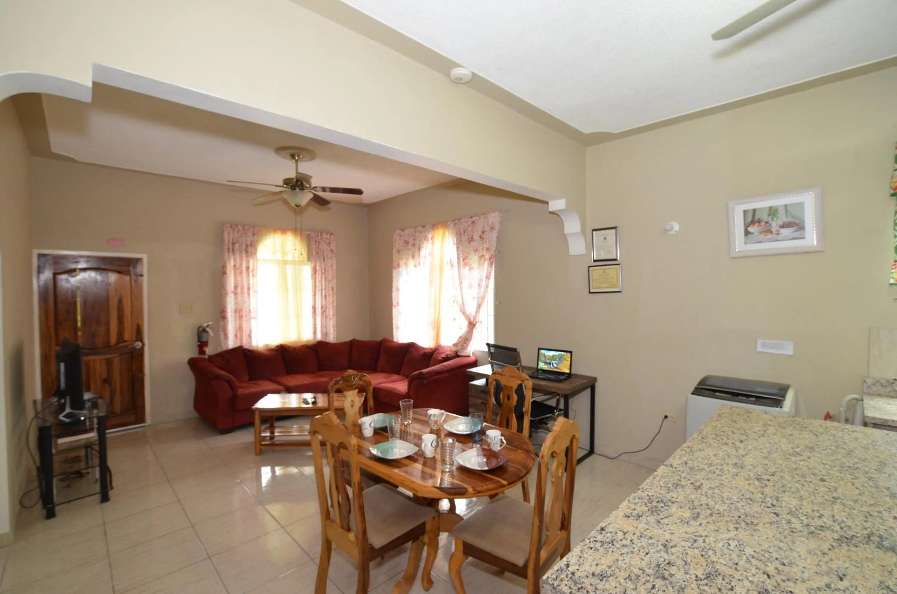 Living room in Cozy Locale - Gold