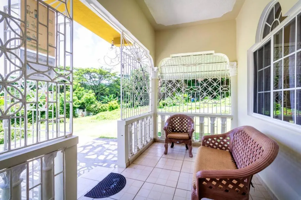 Patio in Cozy Locale - Gold