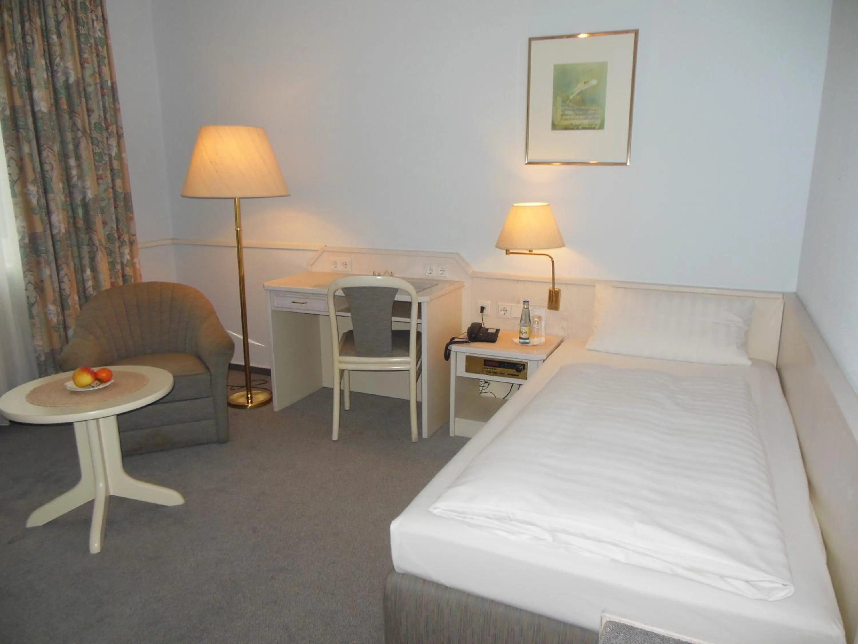 Bed in Hotel Heuberg