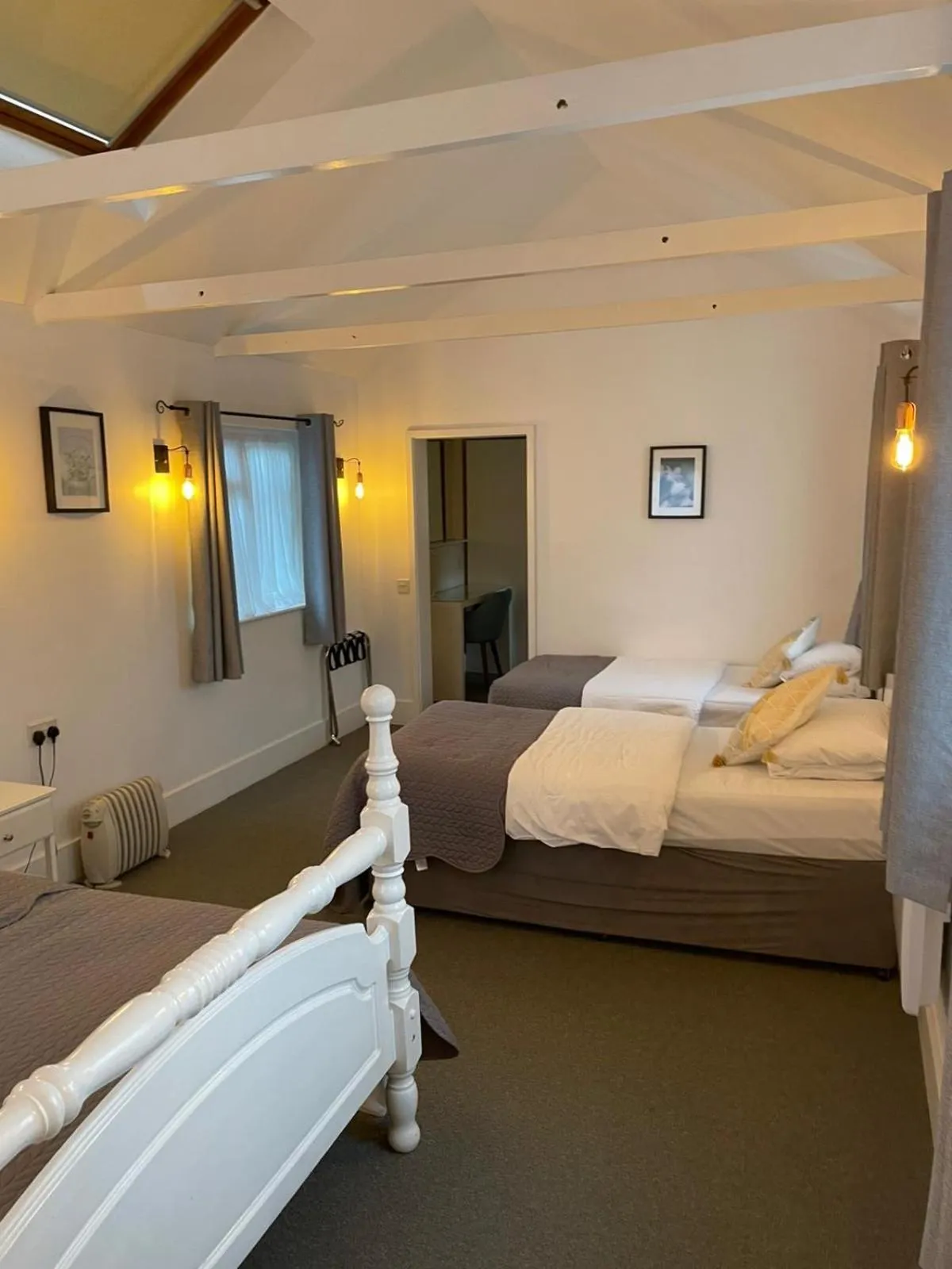 Bedroom, Bed in Hunters Meet