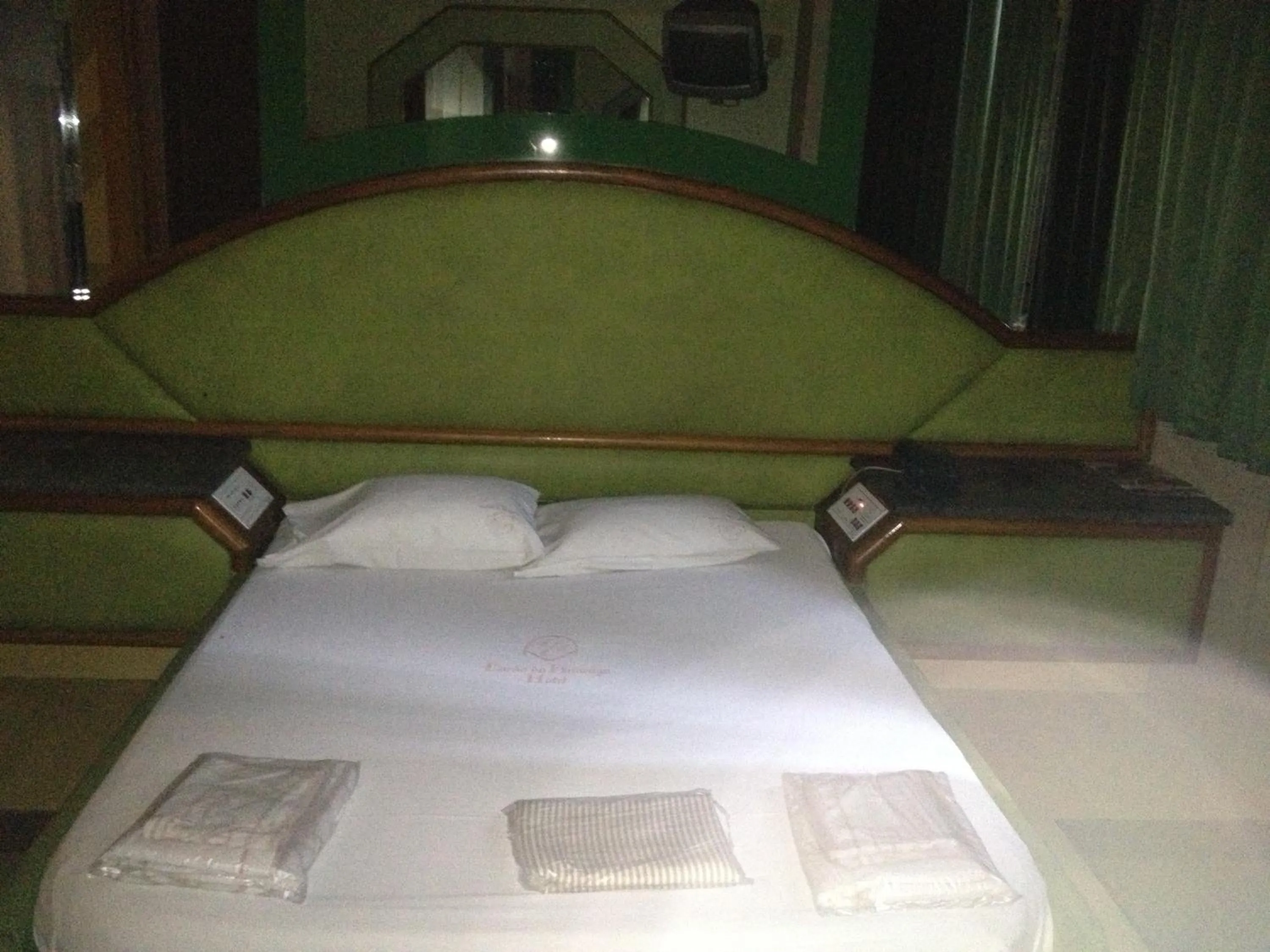 Photo of the whole room, Bed in Hotel Barão do Flamengo (Adult Only)