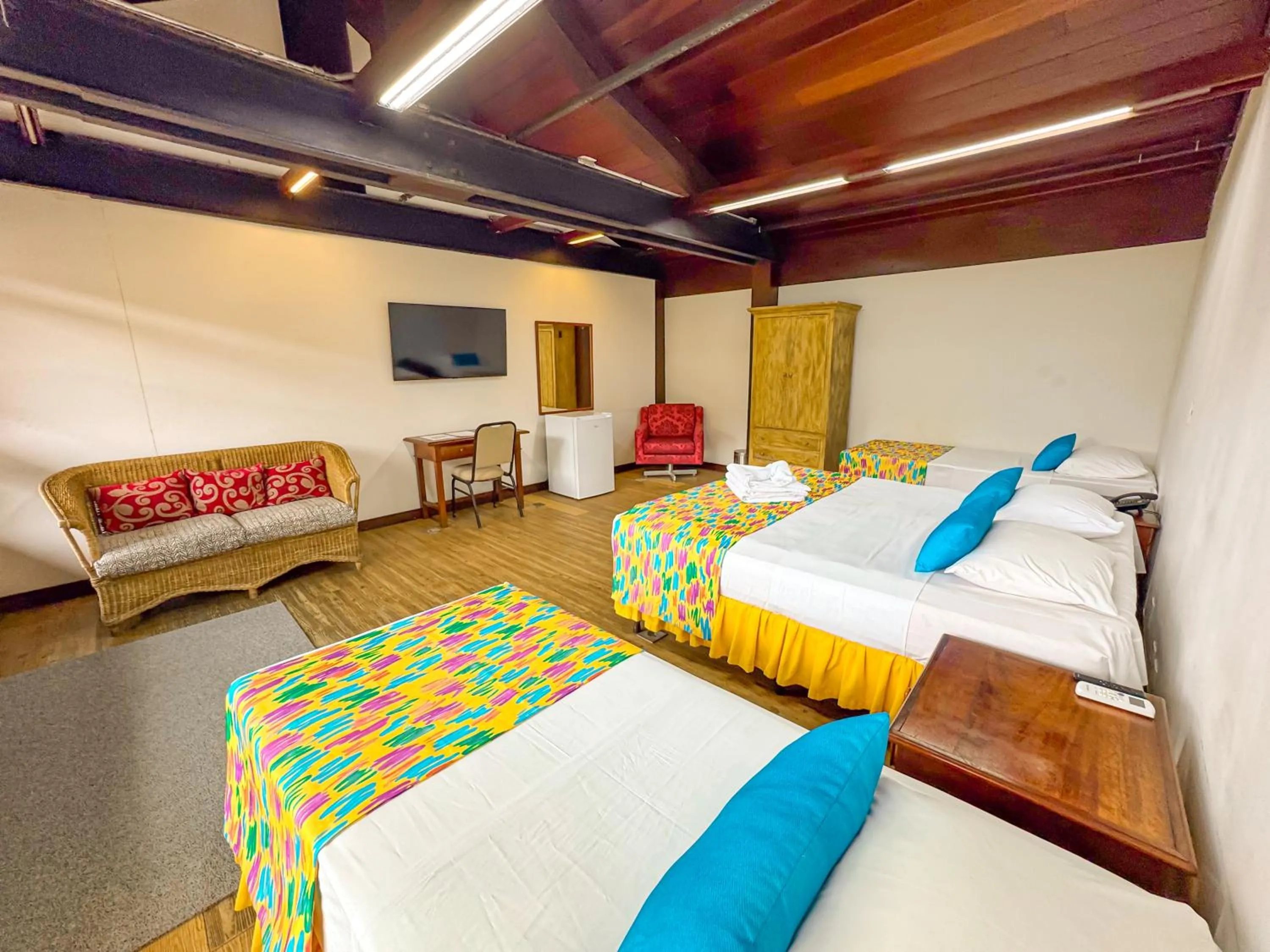 Bedroom, Bed in Hotel Nacional Inn Ubatuba - Praia das Toninhas