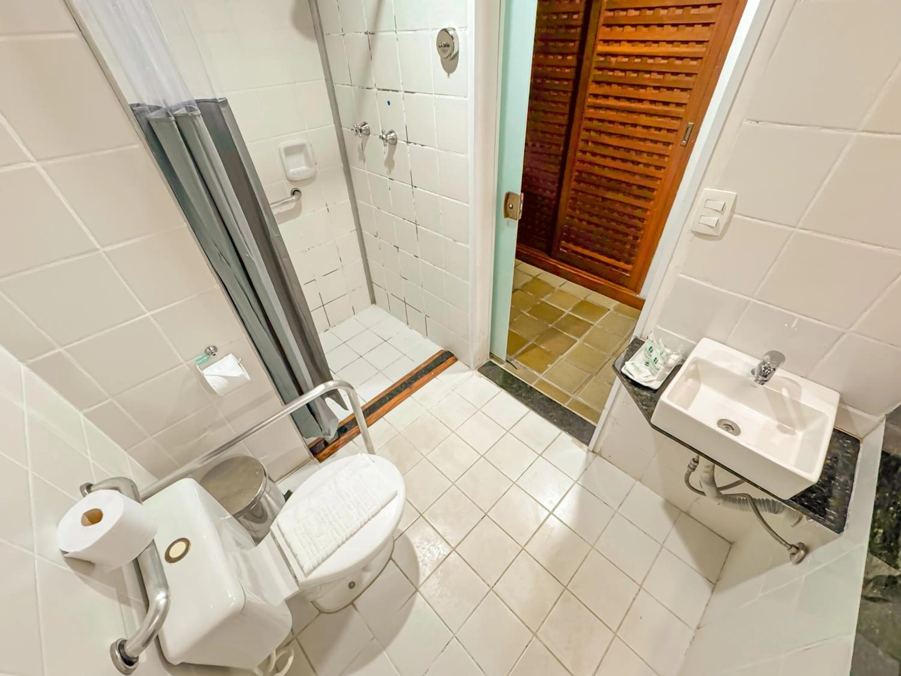Bathroom in Hotel Nacional Inn Ubatuba - Praia das Toninhas