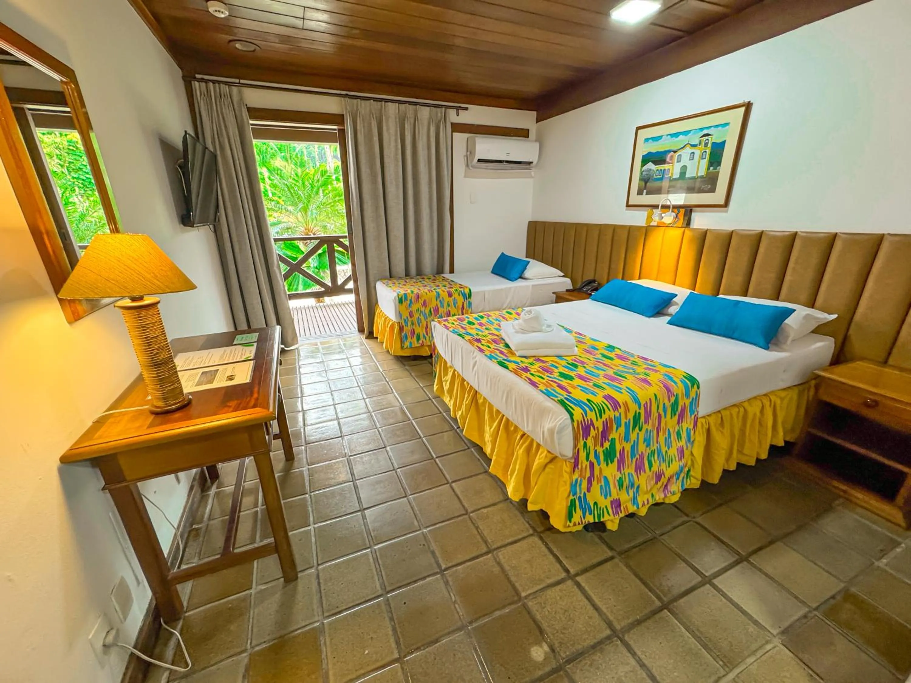 Bedroom, Bed in Hotel Nacional Inn Ubatuba - Praia das Toninhas