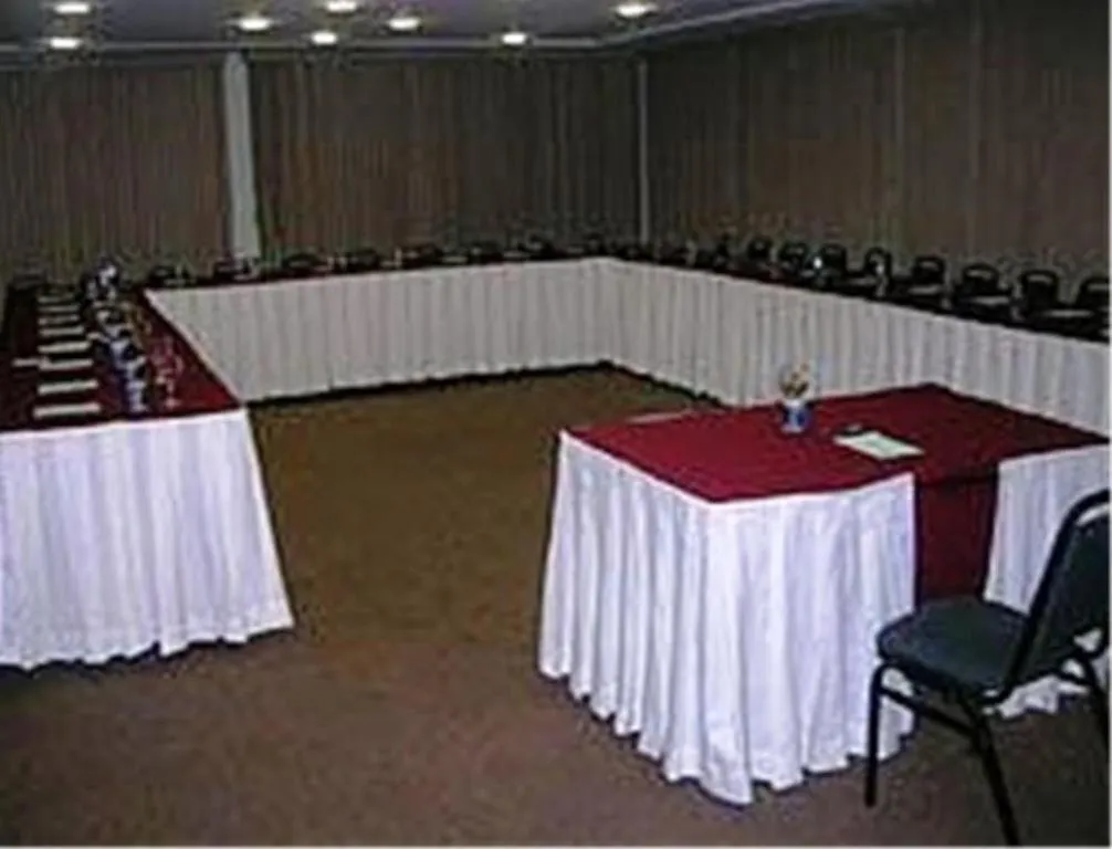 Business facilities in Hotel Vollare